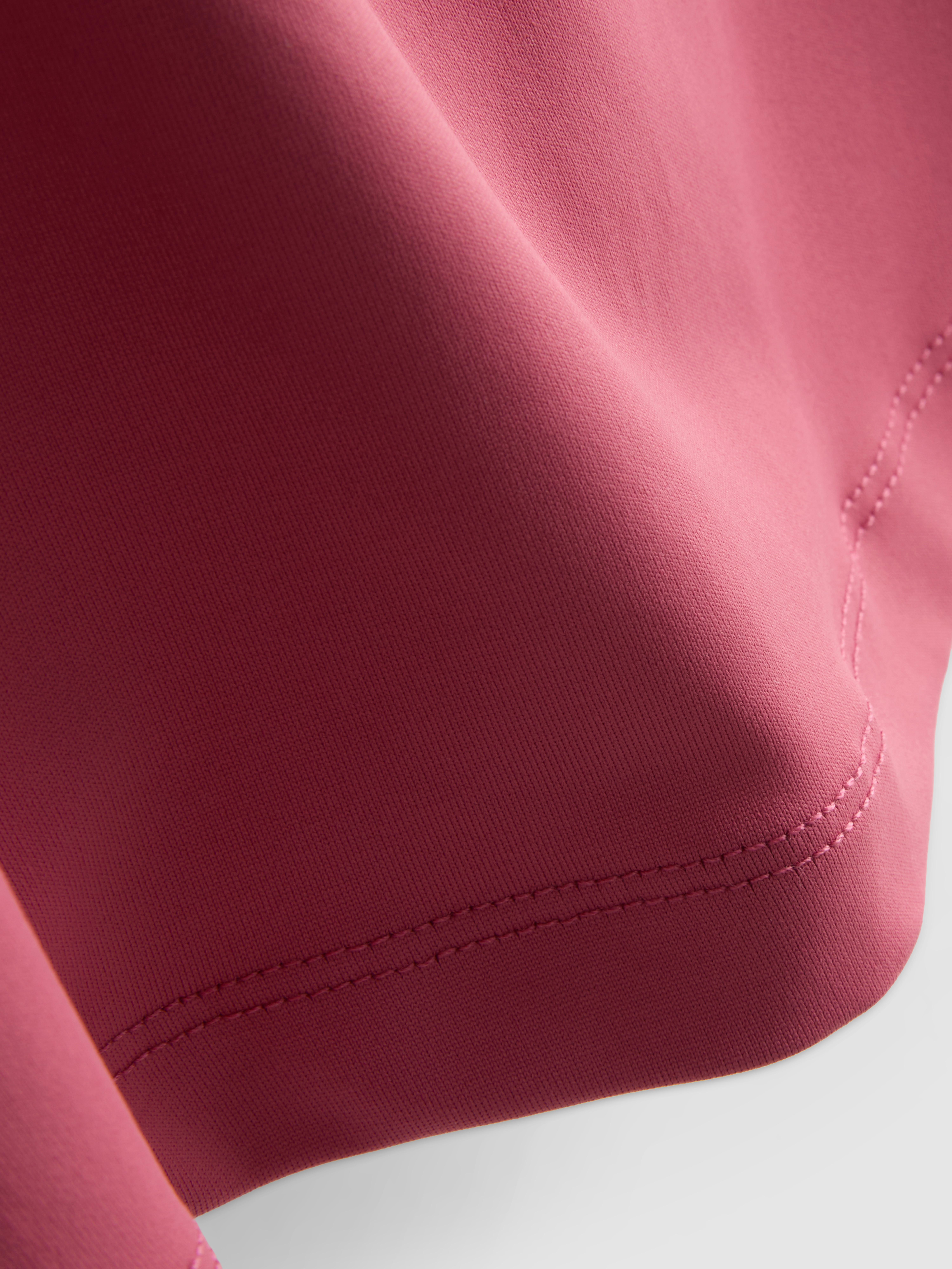 The Primark Scene | Haut court dos nu