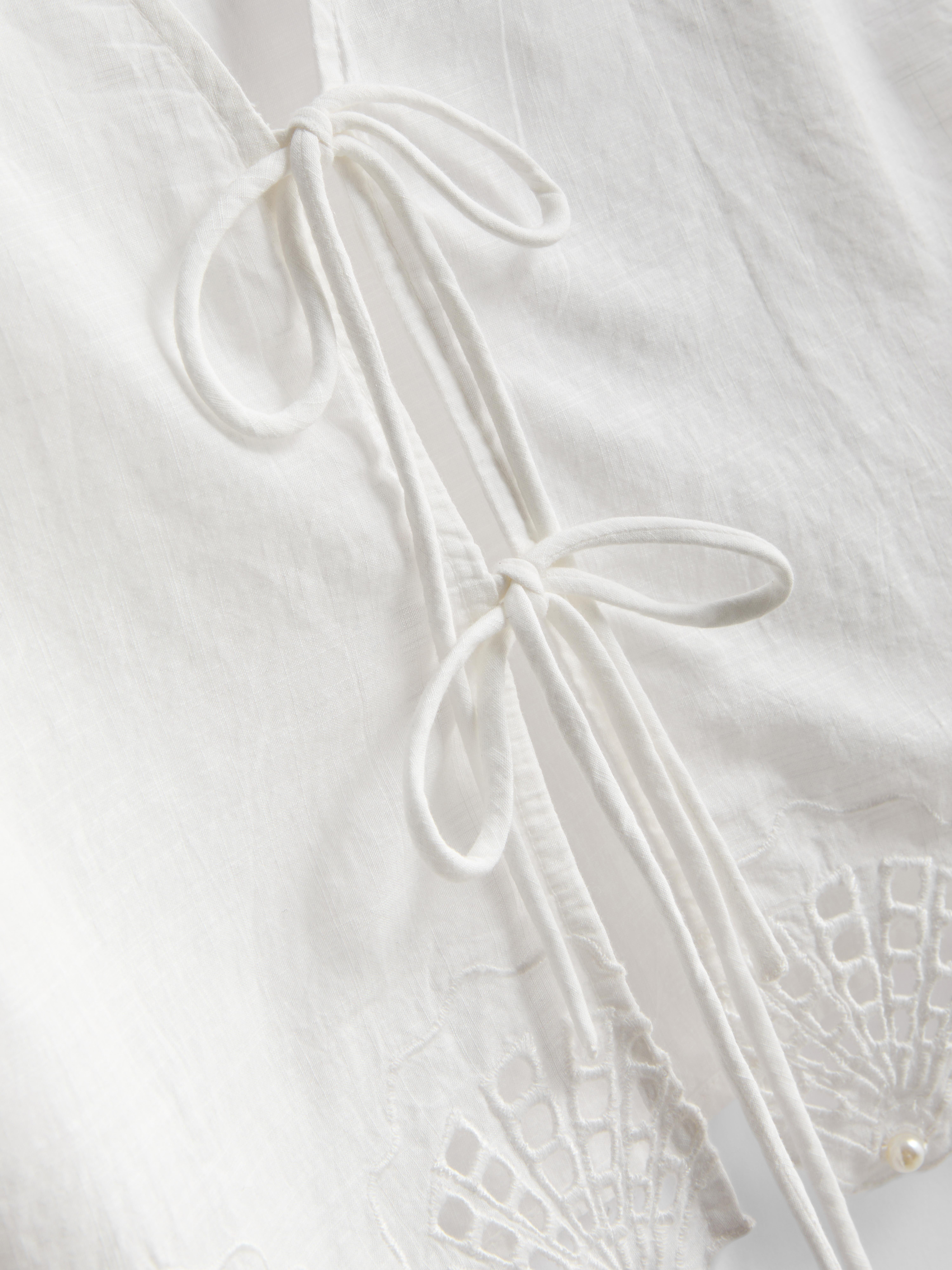 Cotton Shell Cut-Out Vest