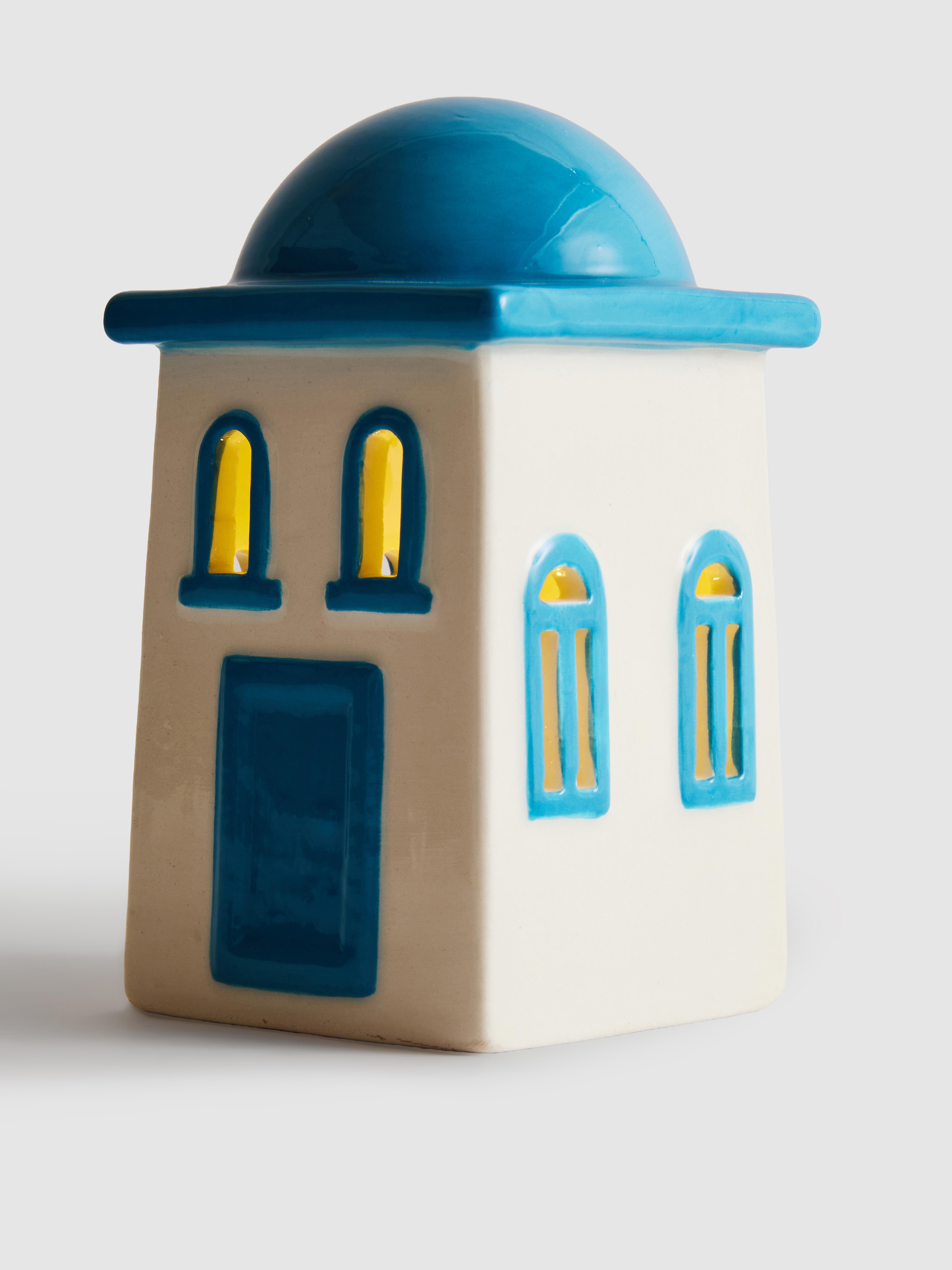 Okrasna sredozemska hiška z LED-lučko