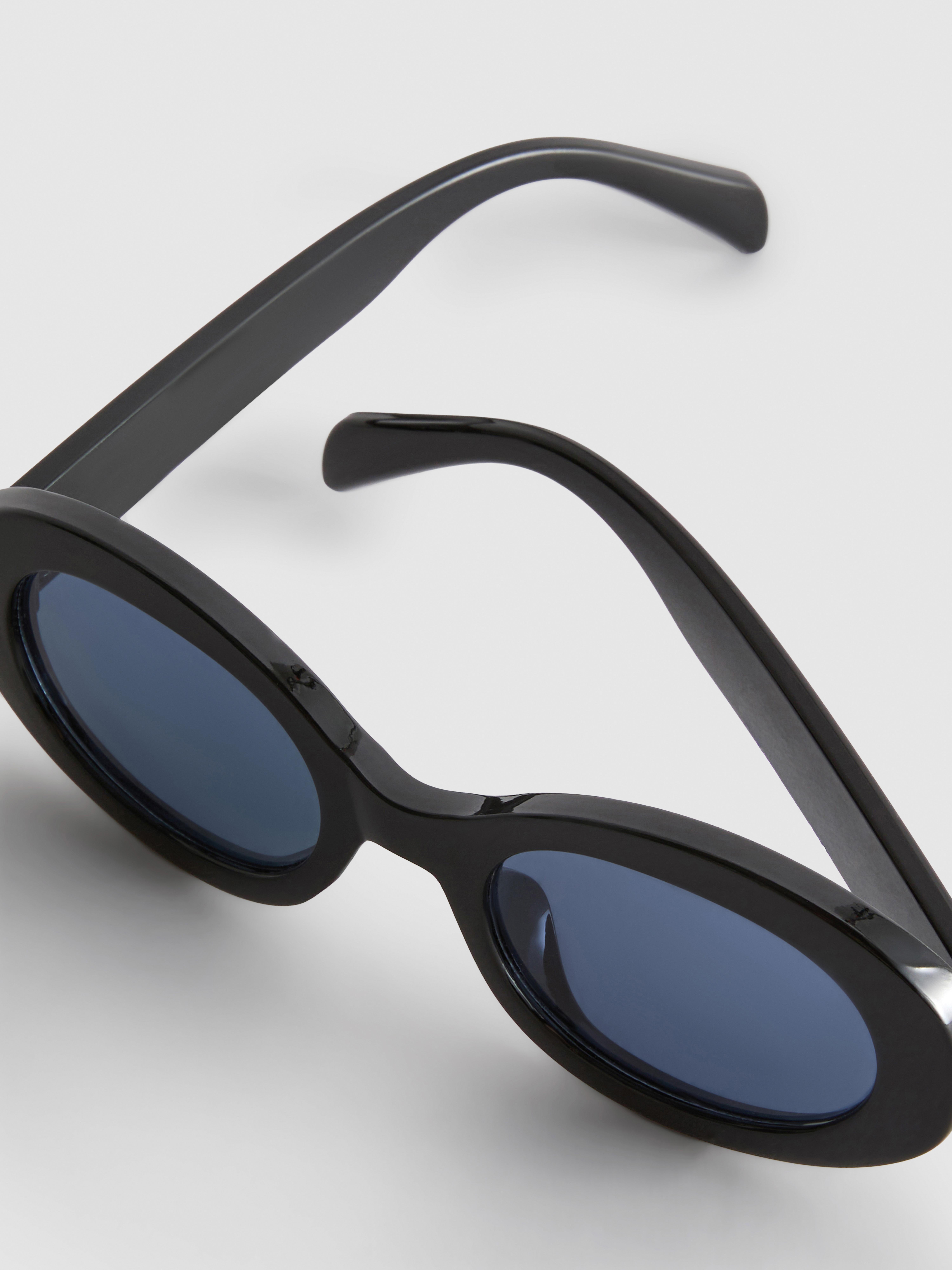 Chunky Oval Sunglasses