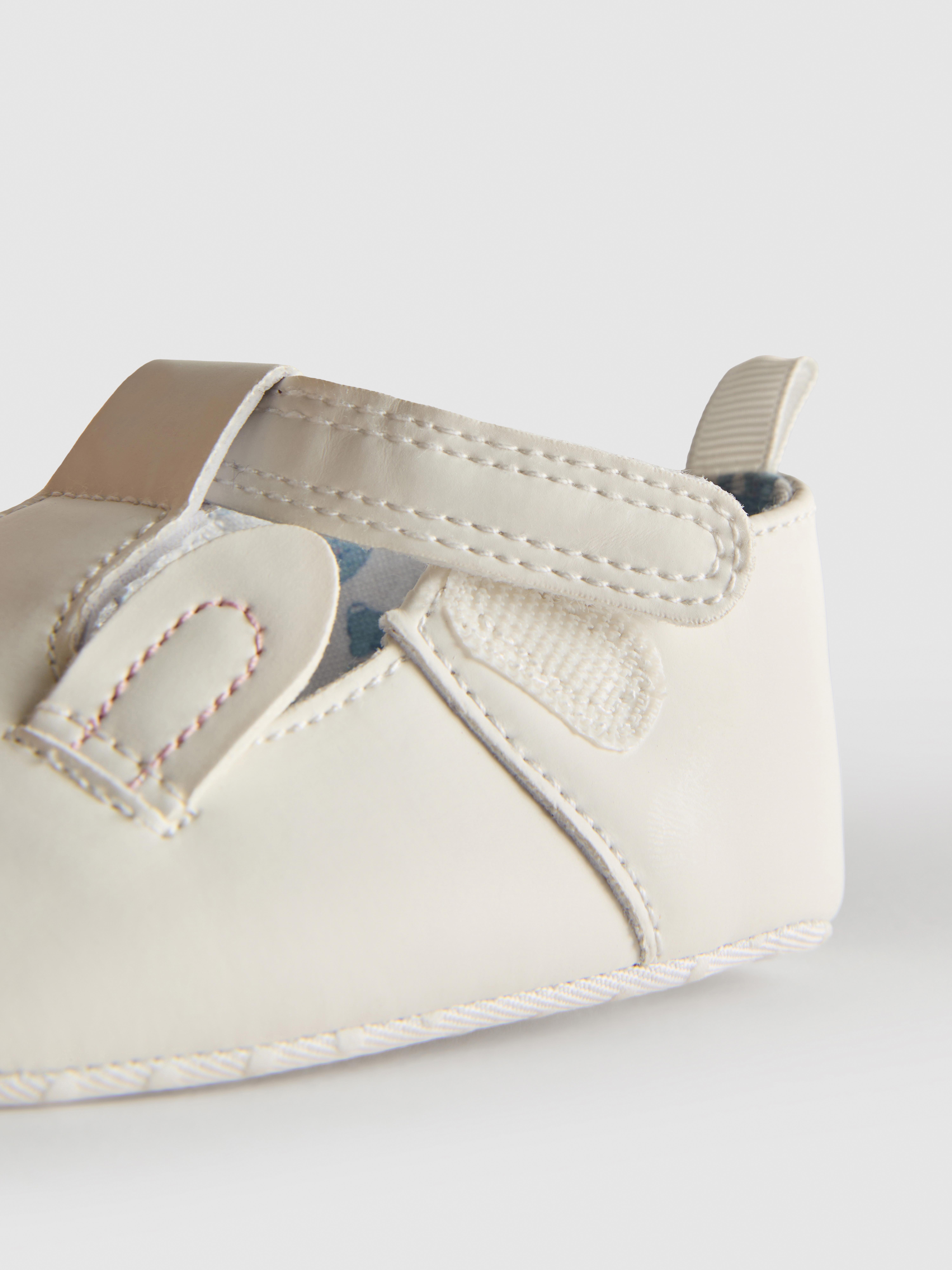 0-18mths | Bunny T-Bar Newborn Shoes