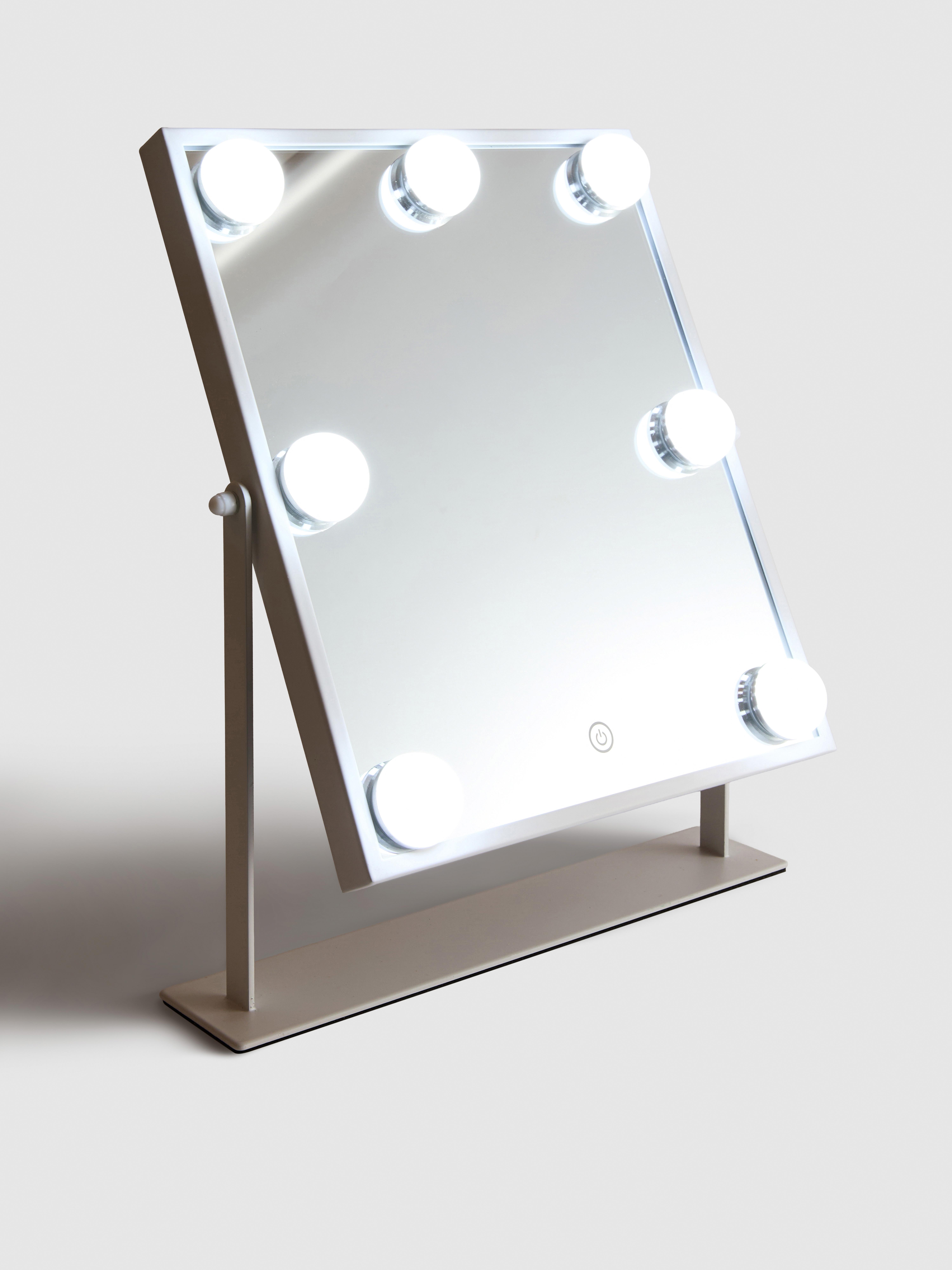 Make-upspiegel met verlichting