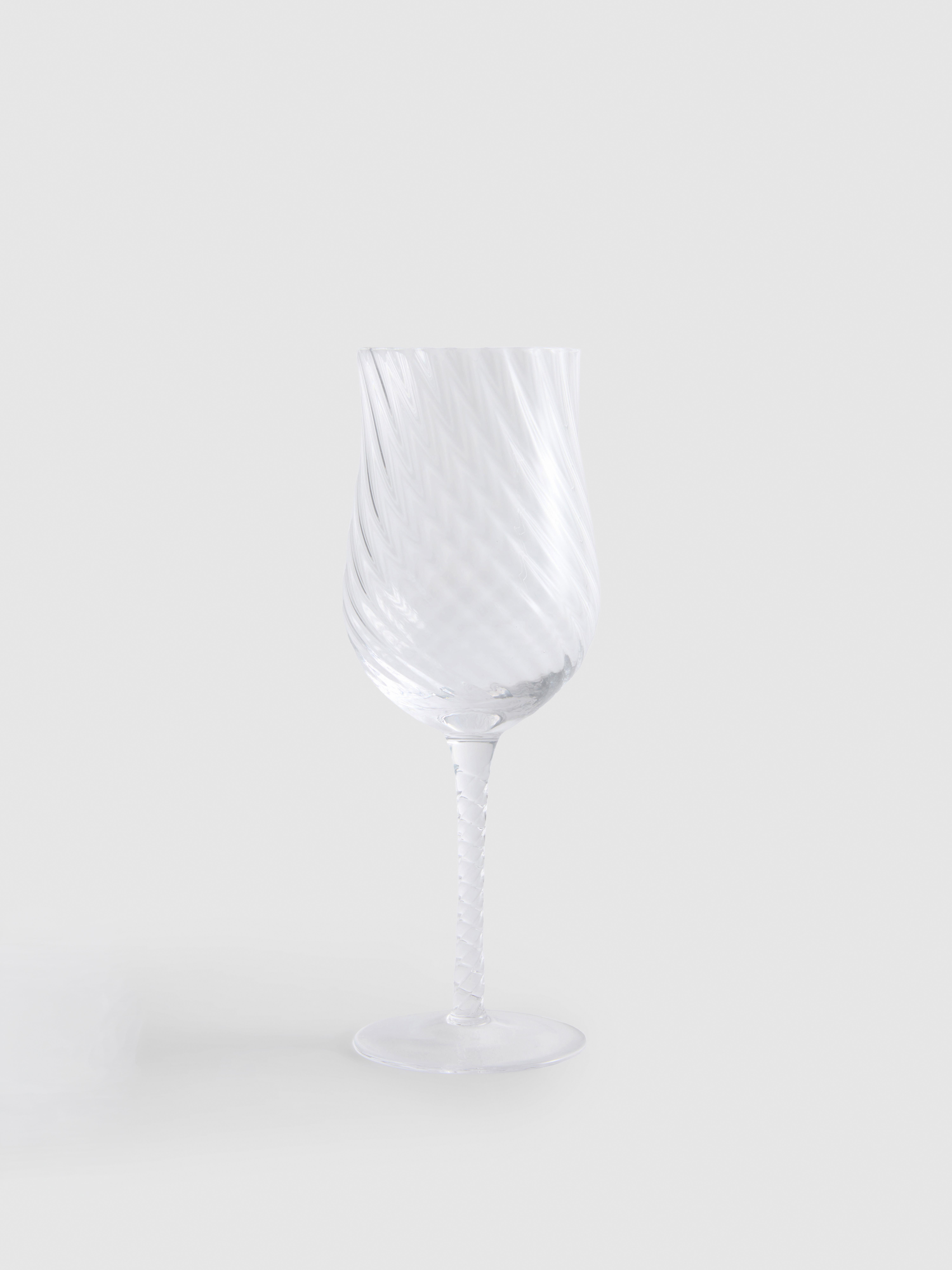 Swirl Stem Wine Glass