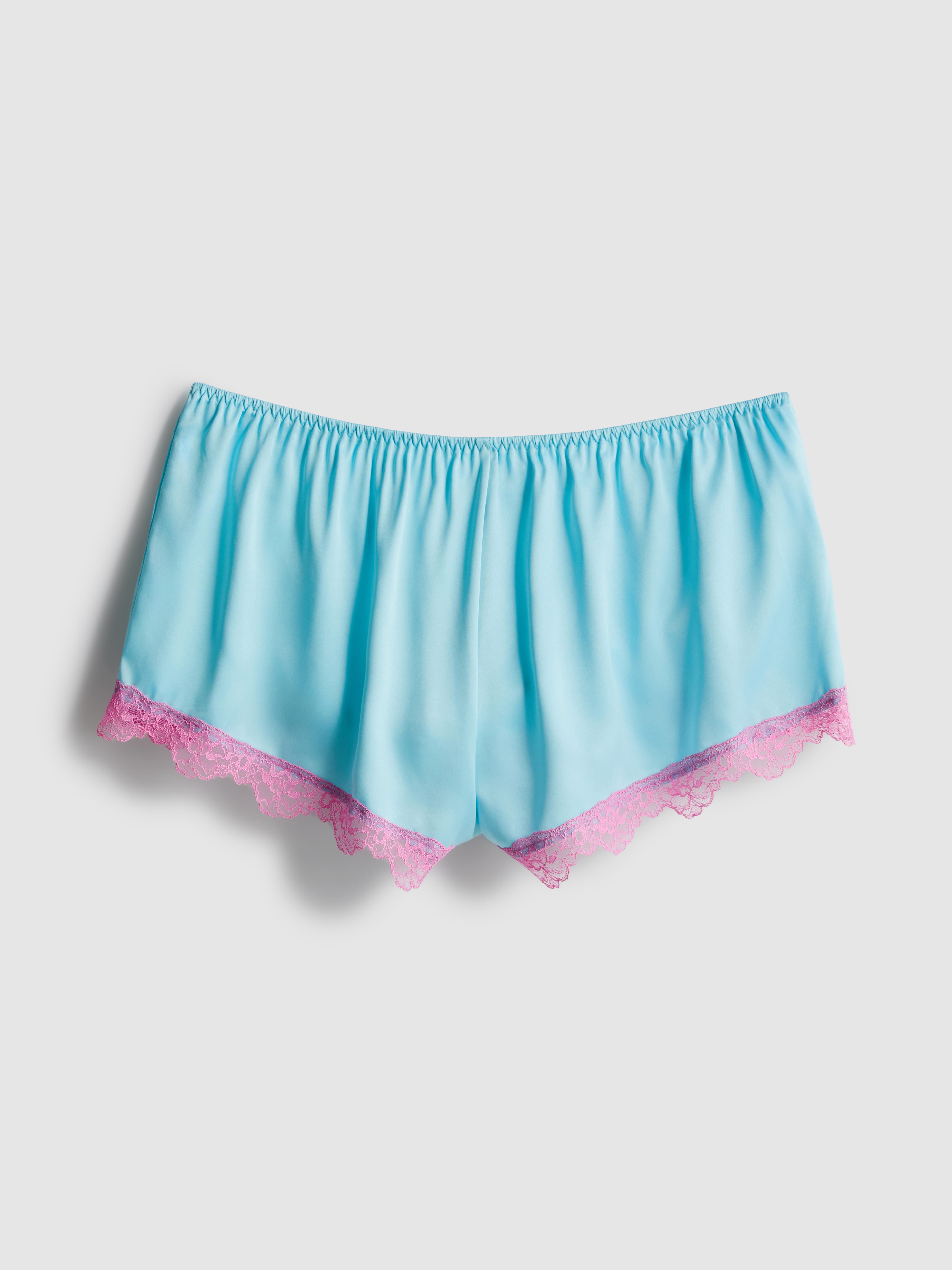Pantalones cortos de pijama de satén con encaje