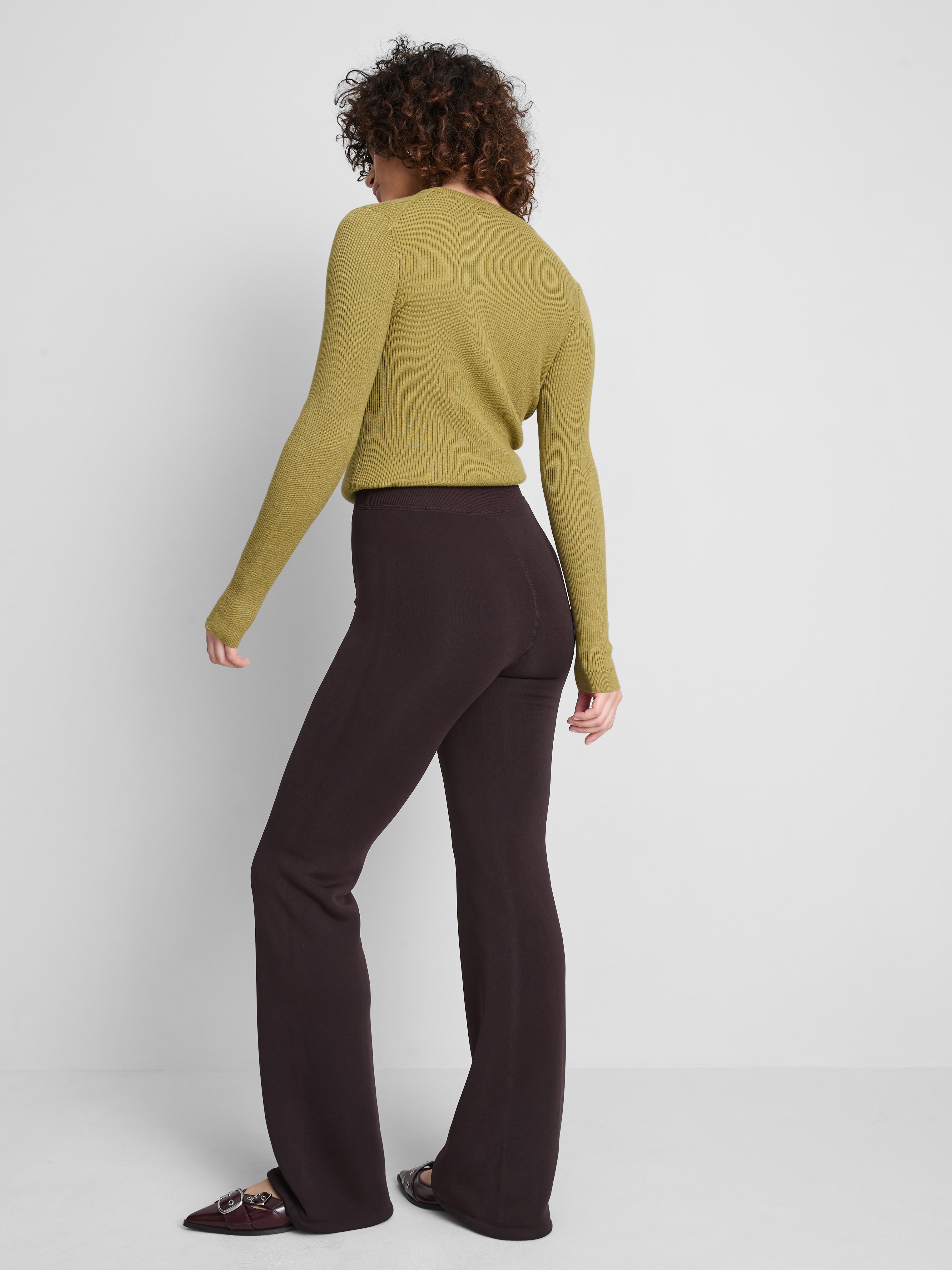 Women's Chocolate Velvet Plush Flare Leggings