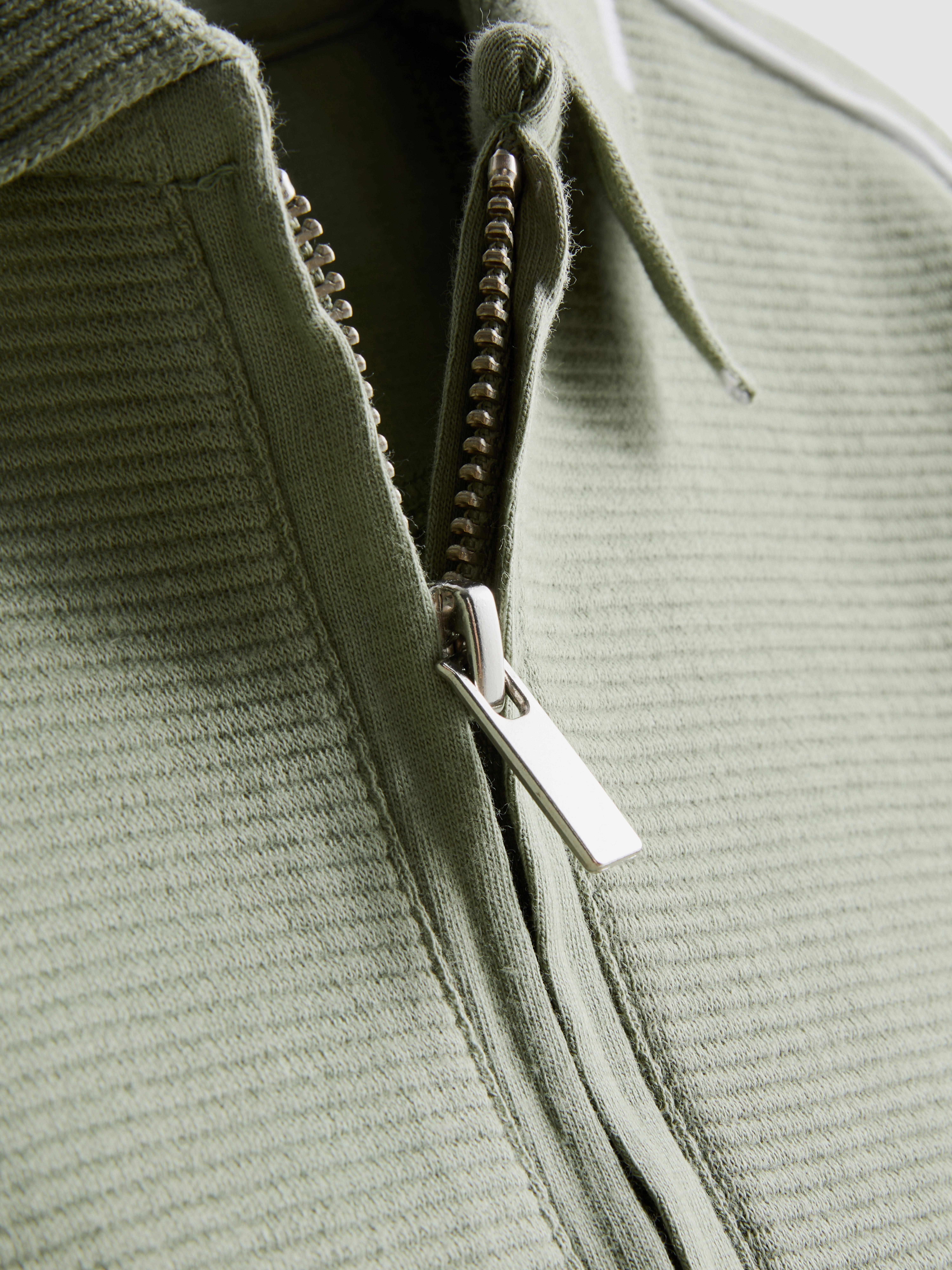 7–15 Jahre | Strukturiertes Poloshirt und Shorts im Set