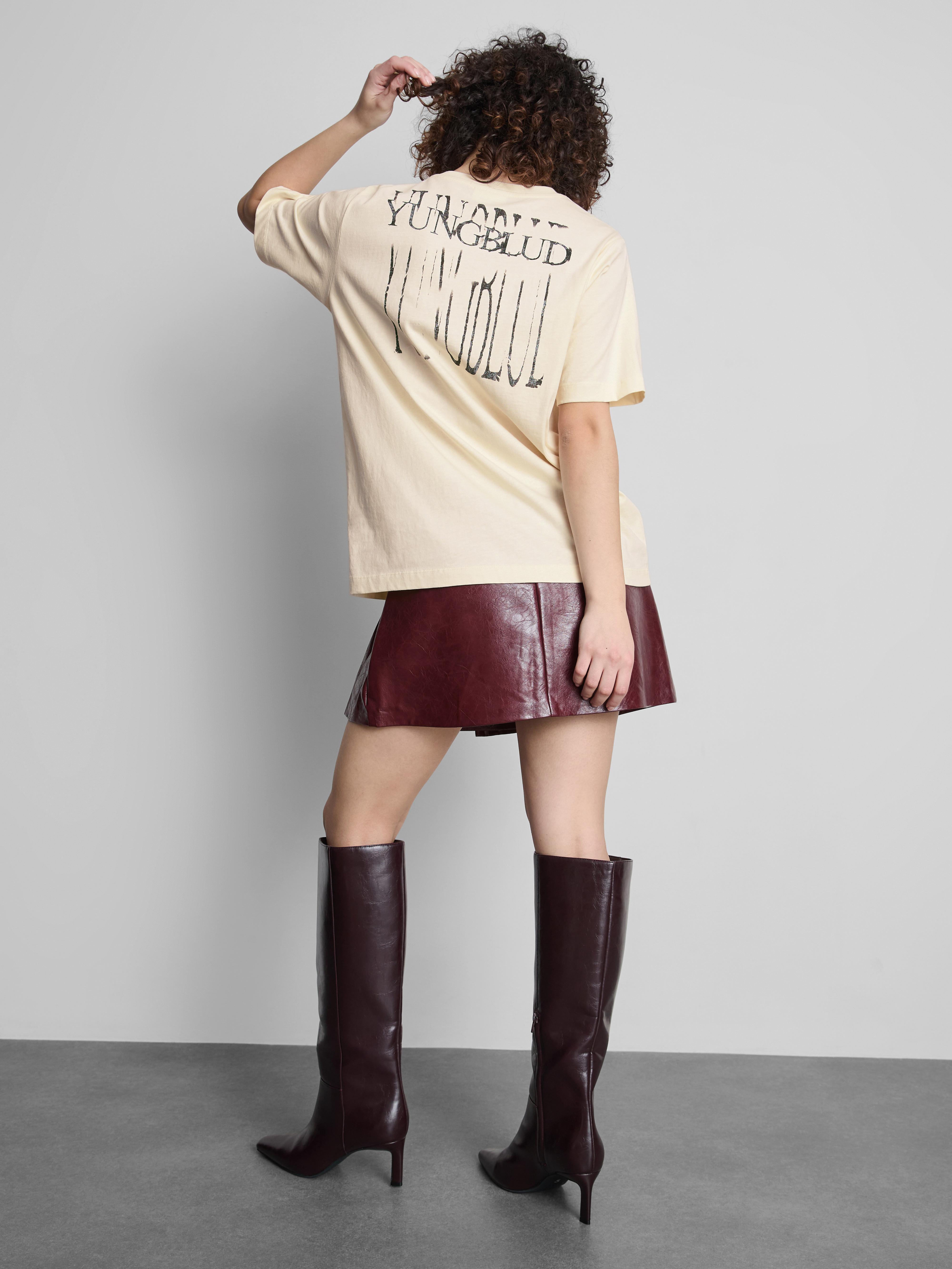 YUNGBLUD Short Sleeve T-Shirt