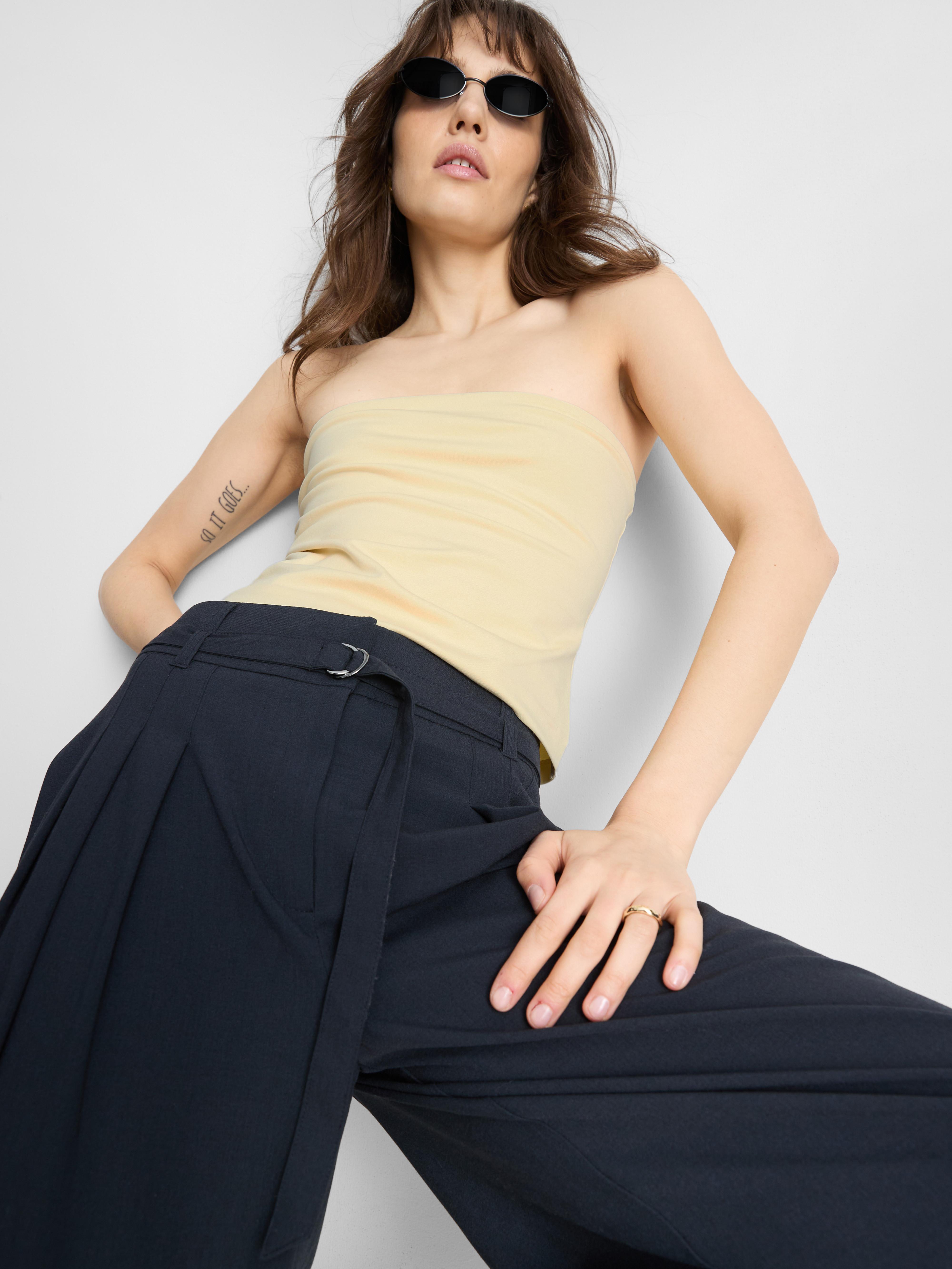 Top bandeau con alto porcentaje de algodón