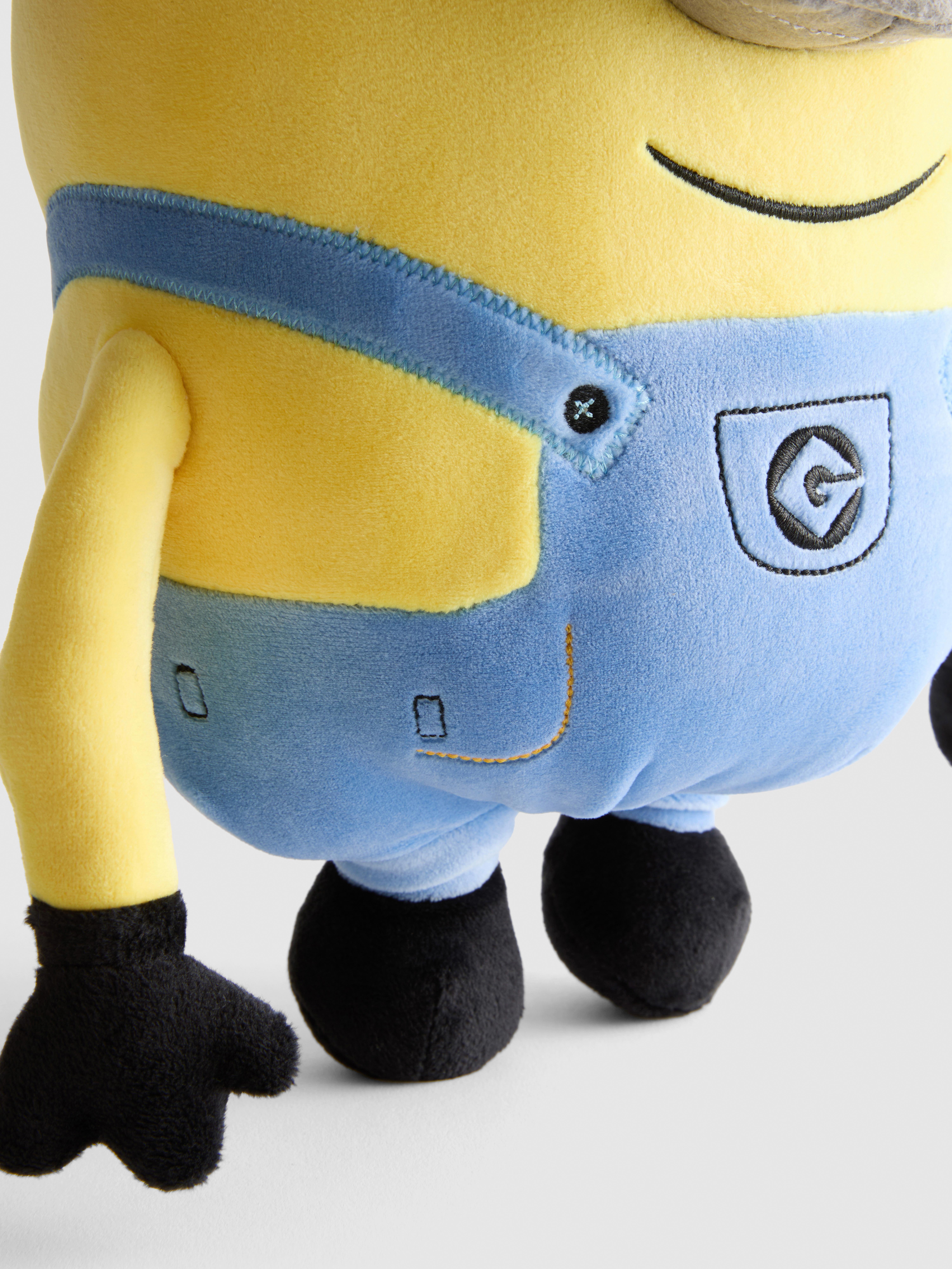 Despicable Me Minions Stu Large Plush Toy