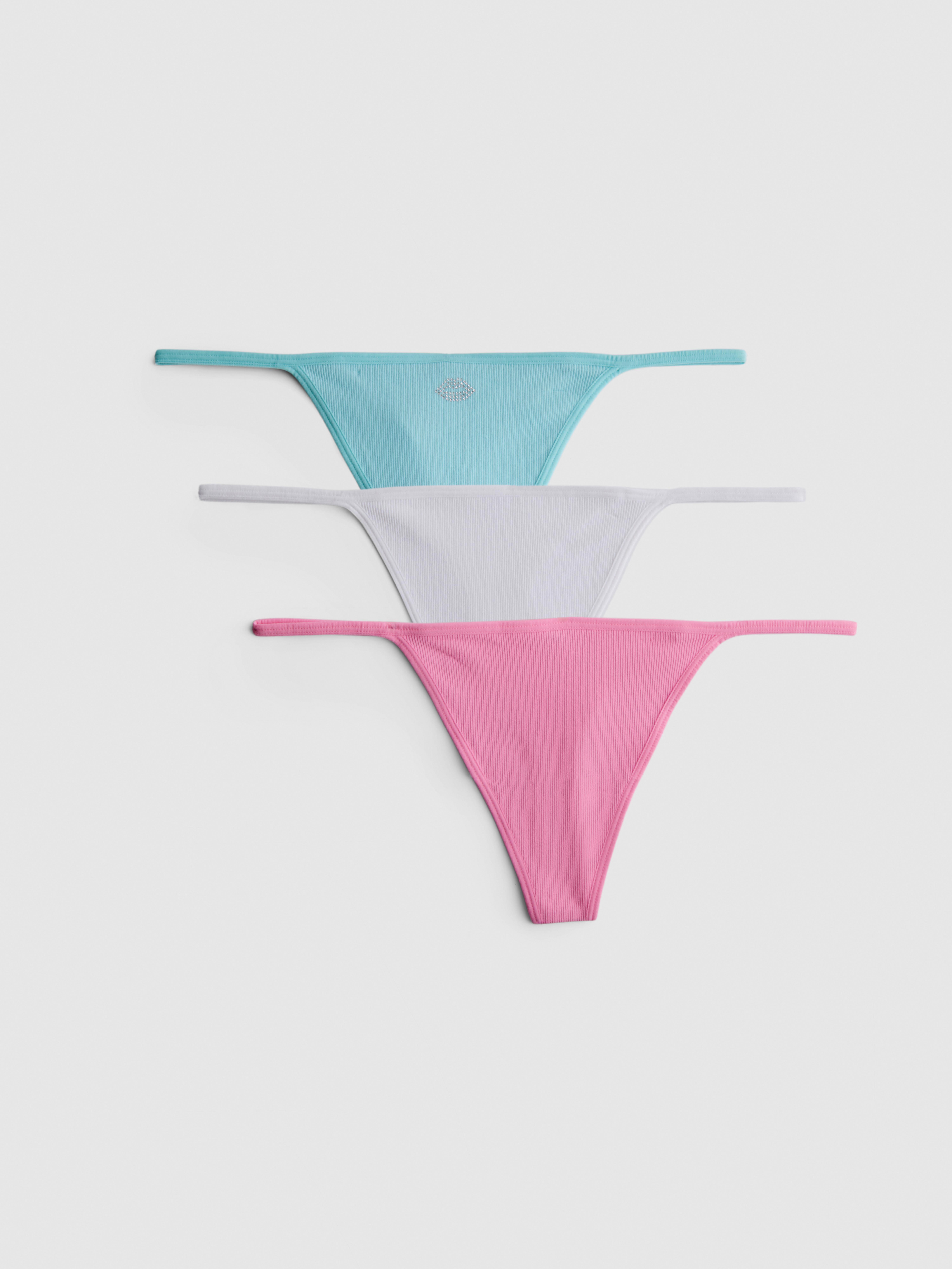 3pk Seamless Diamanté Detail String Thongs