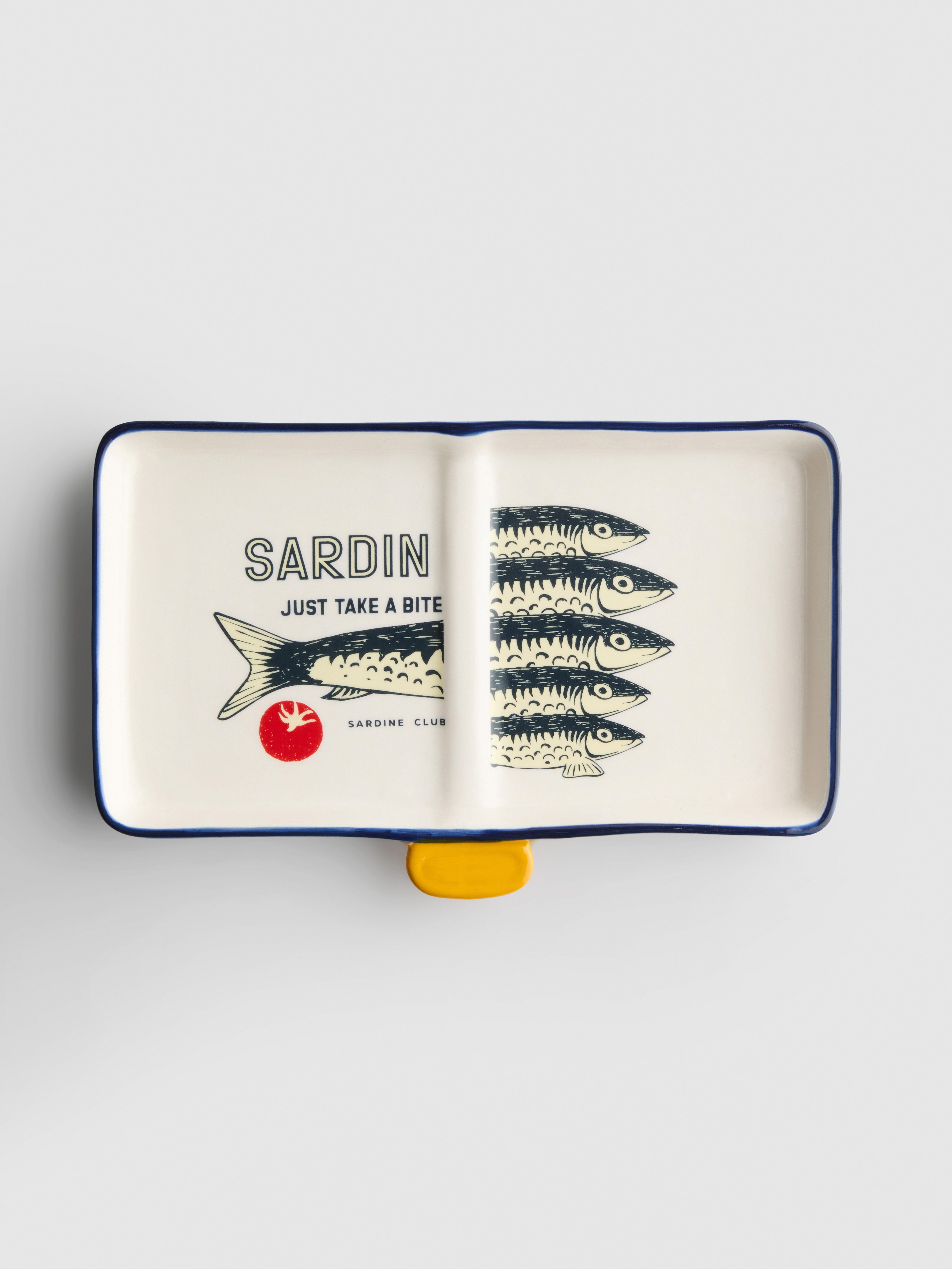 Szardíniamintás, téglalap alakú tálalóedény