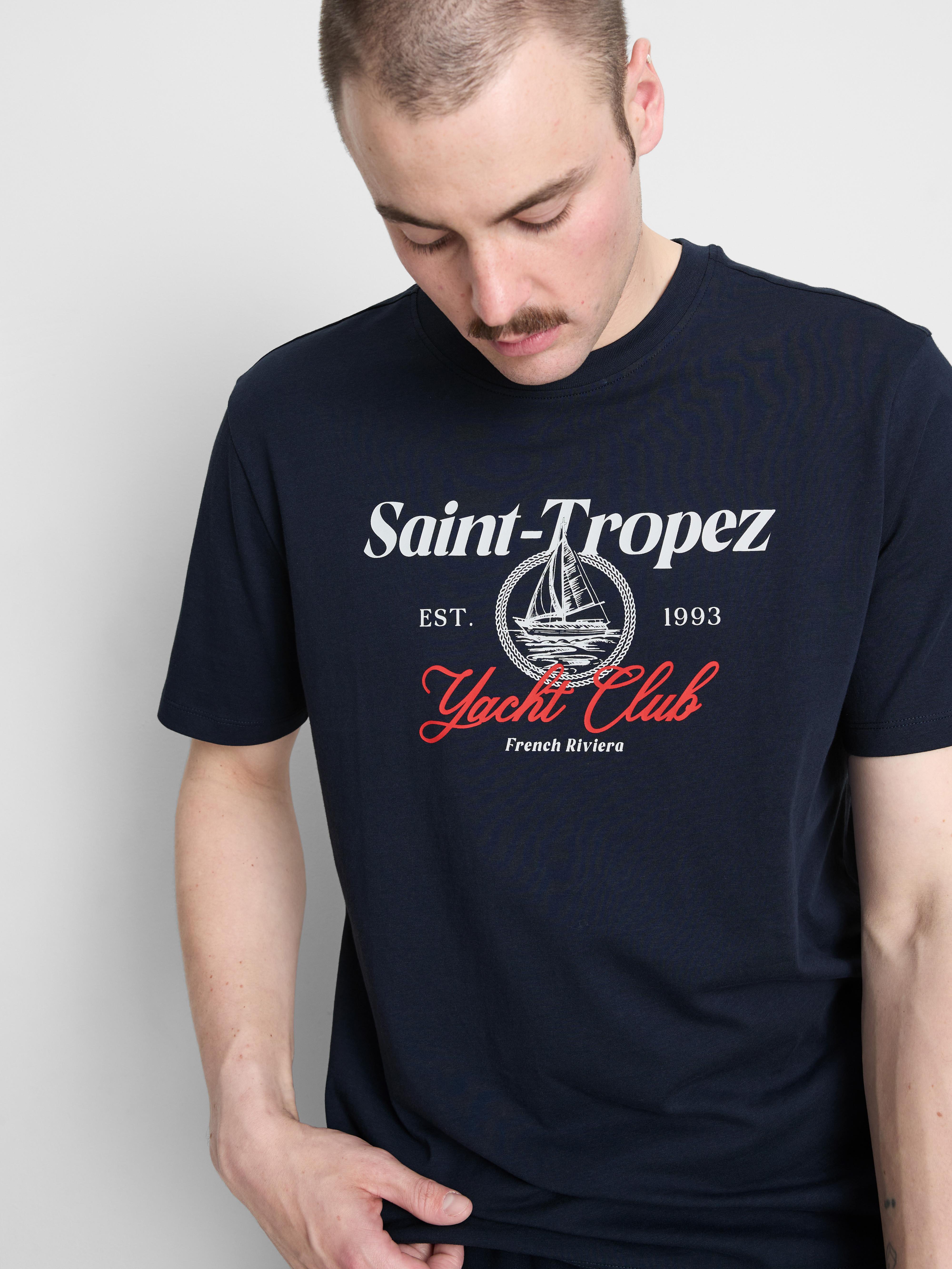 T-Shirt mit Yacht Club-Grafik