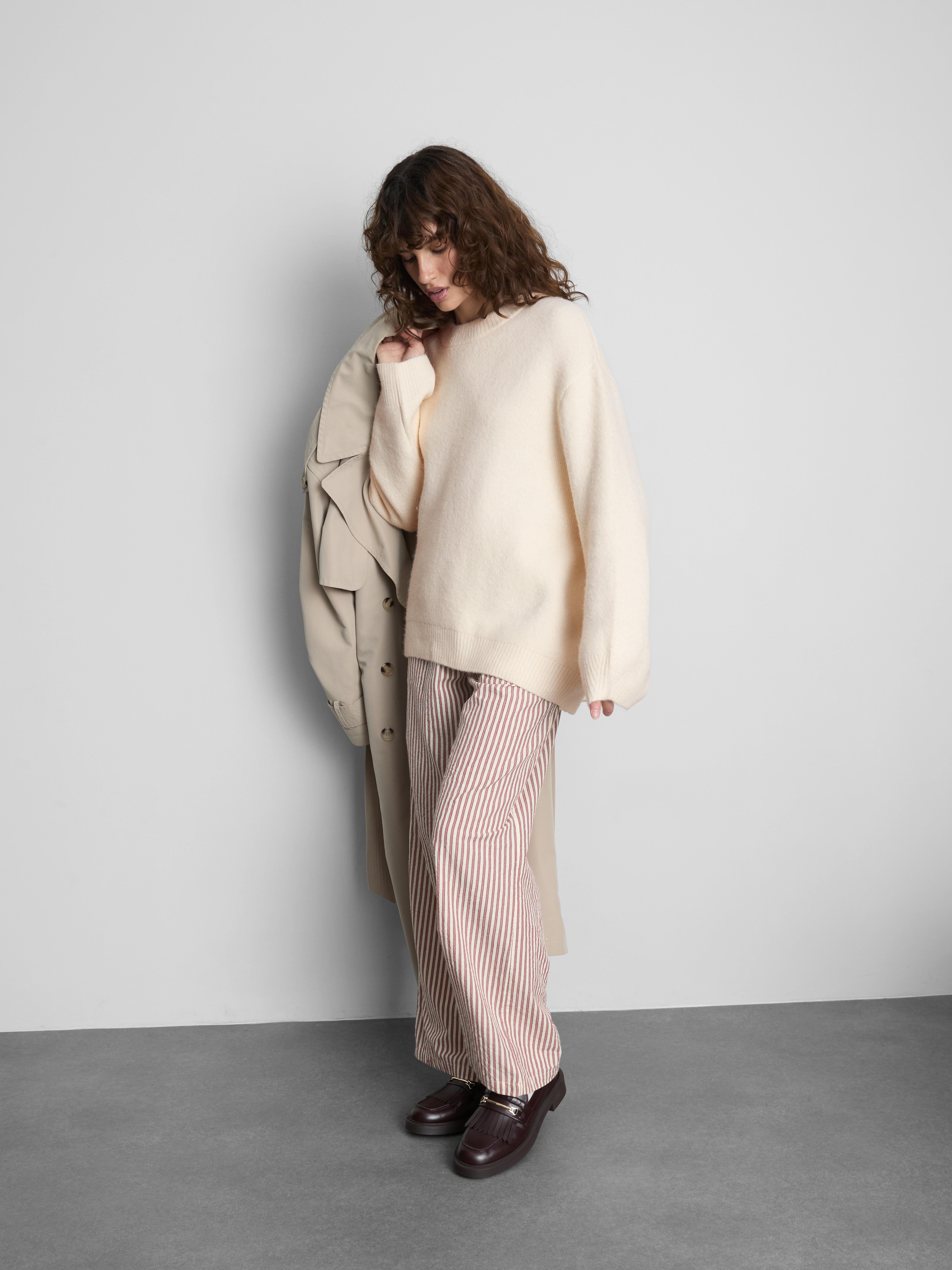 Pull oversize en mélange de laine à col ras-du-cou