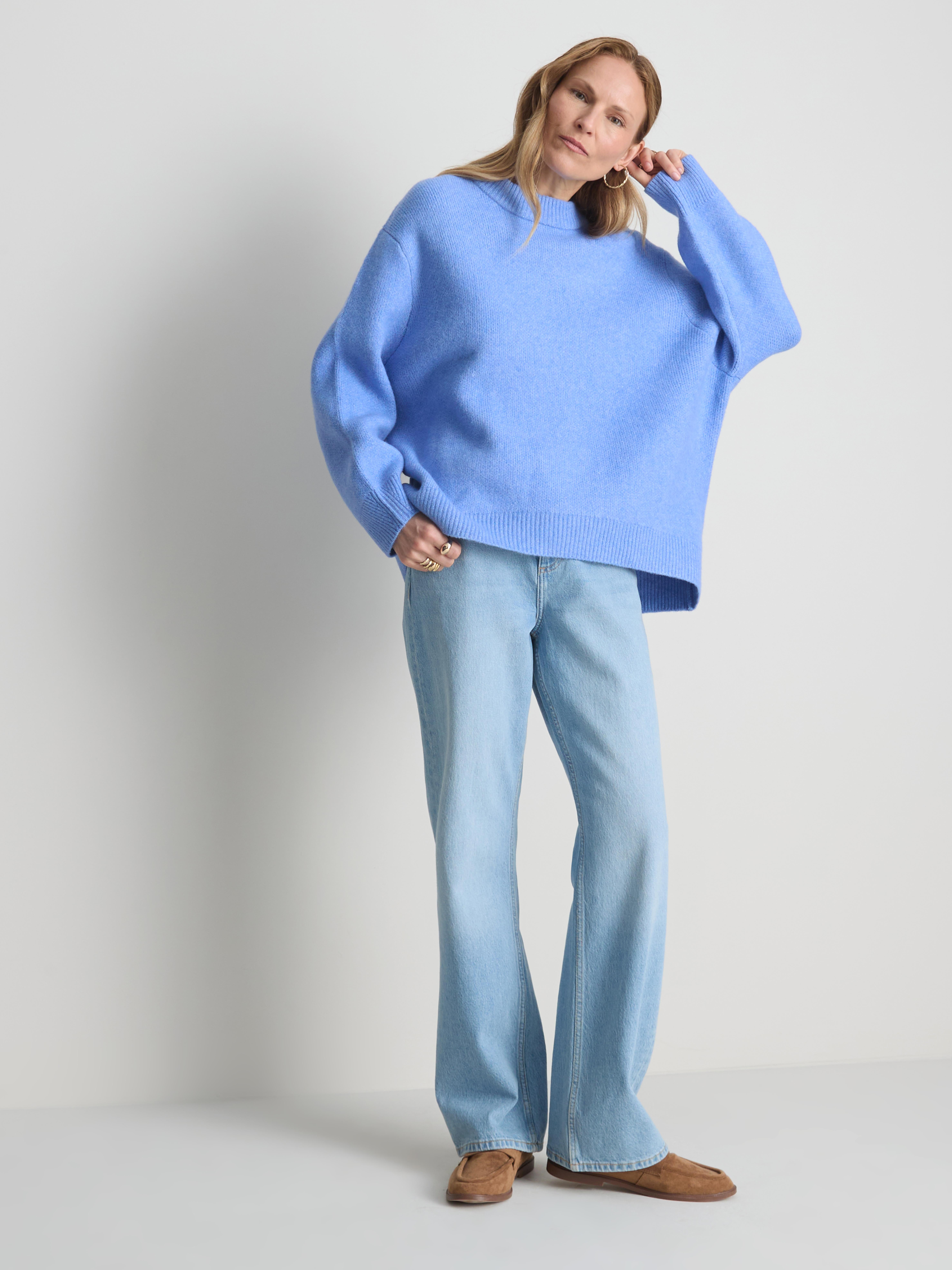 Pullover aus Wollgemisch mit Rundhalsausschnitt im Oversized-Look