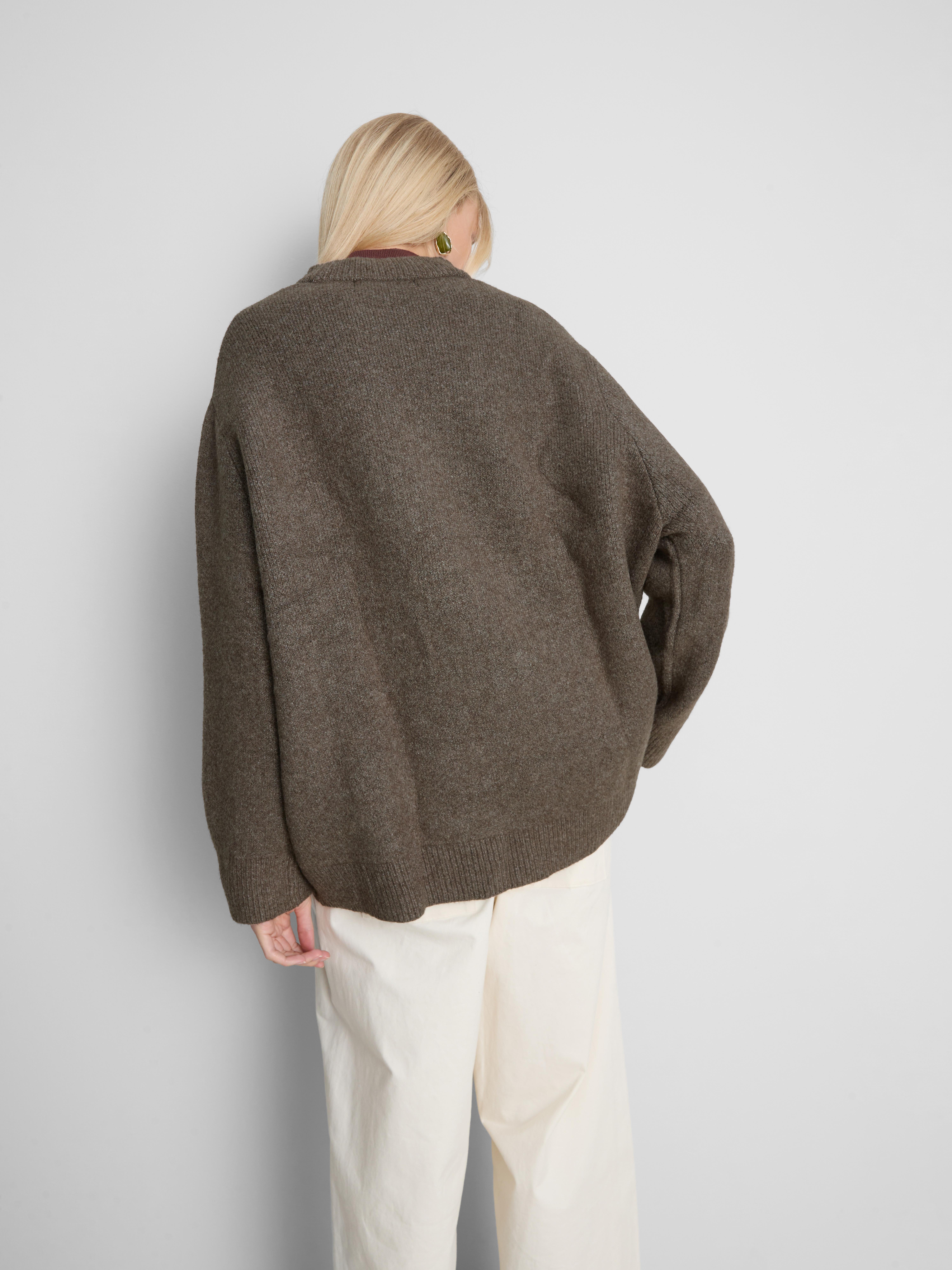 Pullover aus Wollgemisch mit Rundhalsausschnitt im Oversized-Look