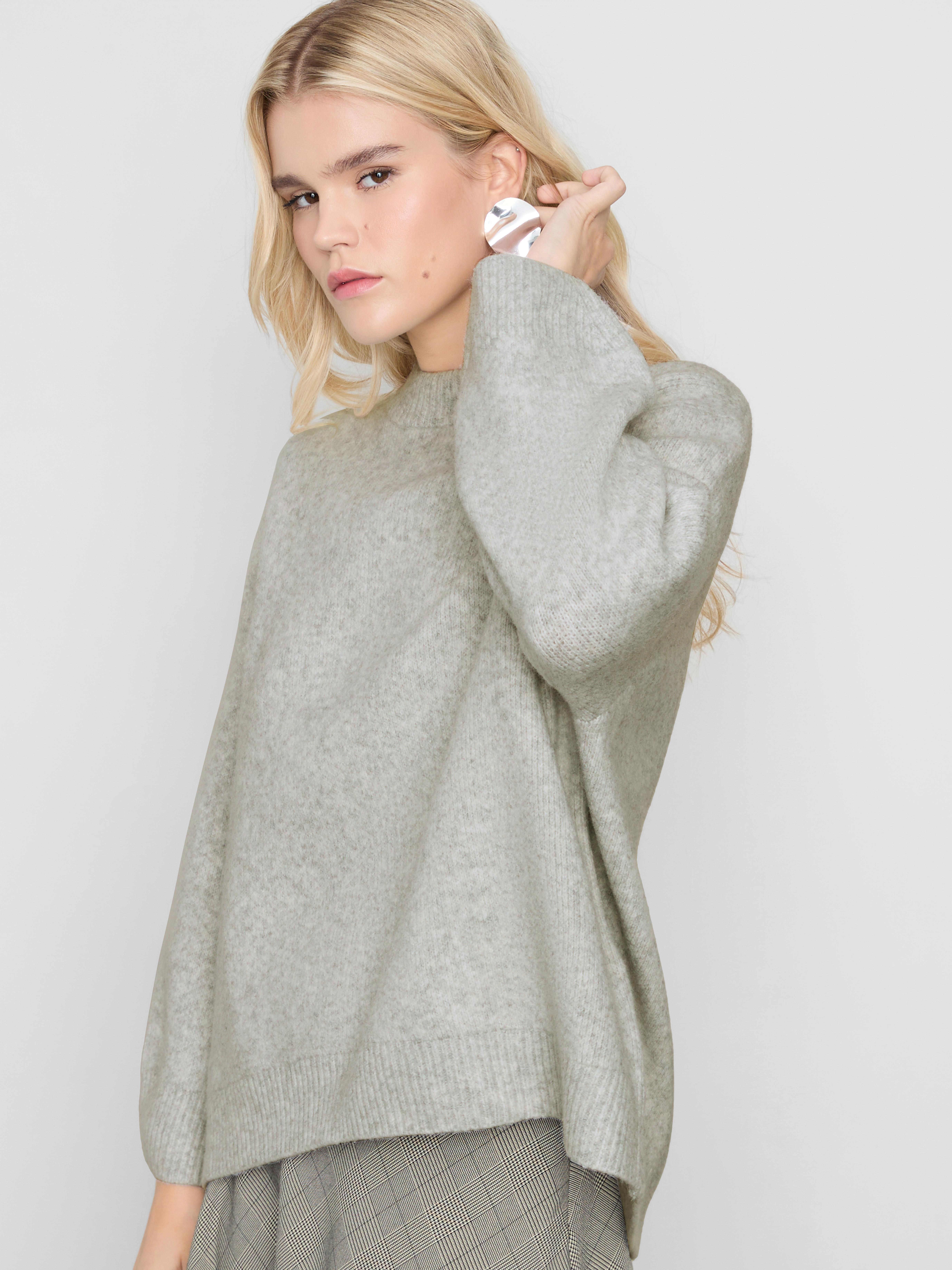 Pullover aus Wollgemisch mit Rundhalsausschnitt im Oversized-Look