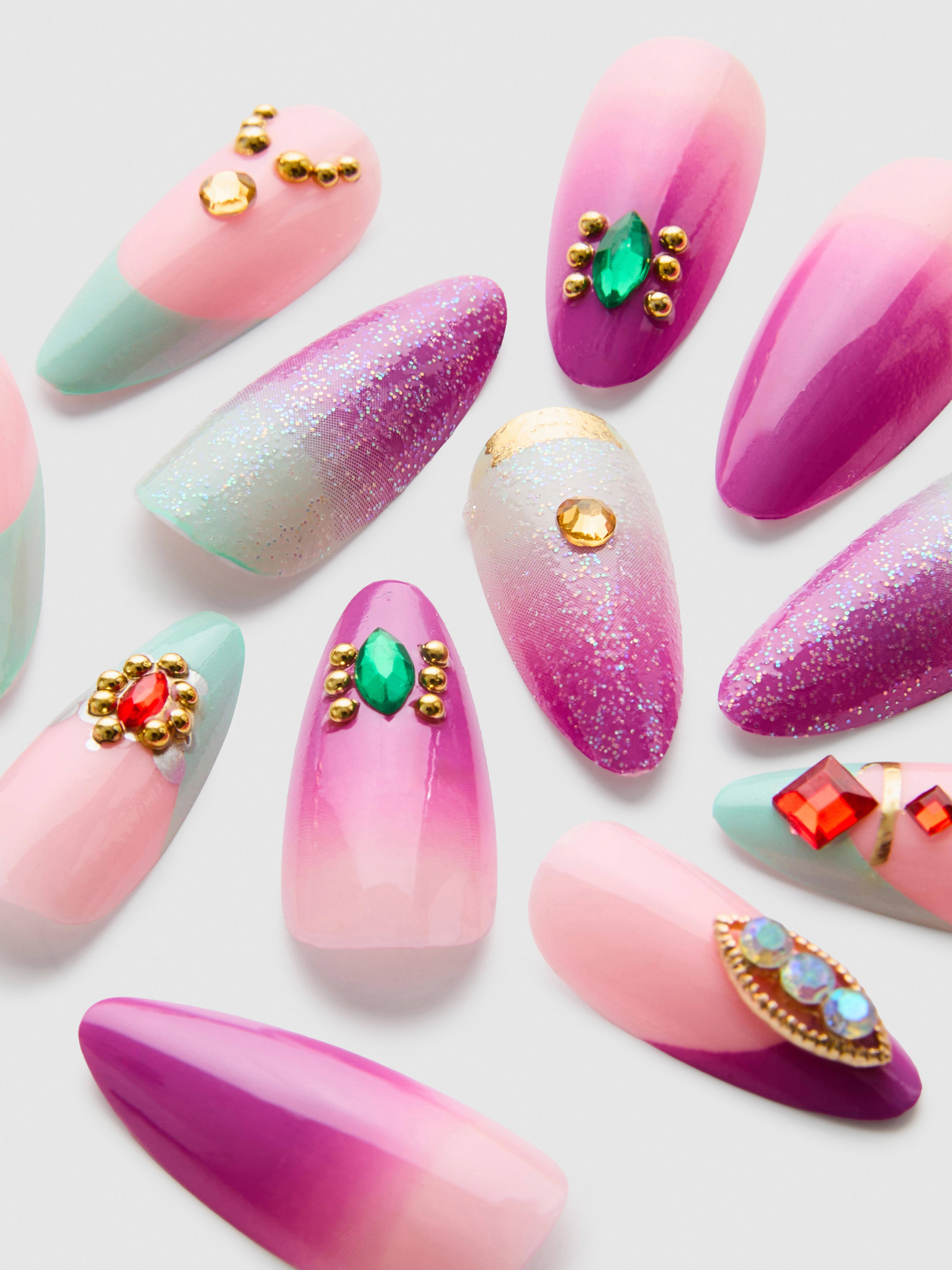 PS... Embellished Long Pointed Gloss False Nails