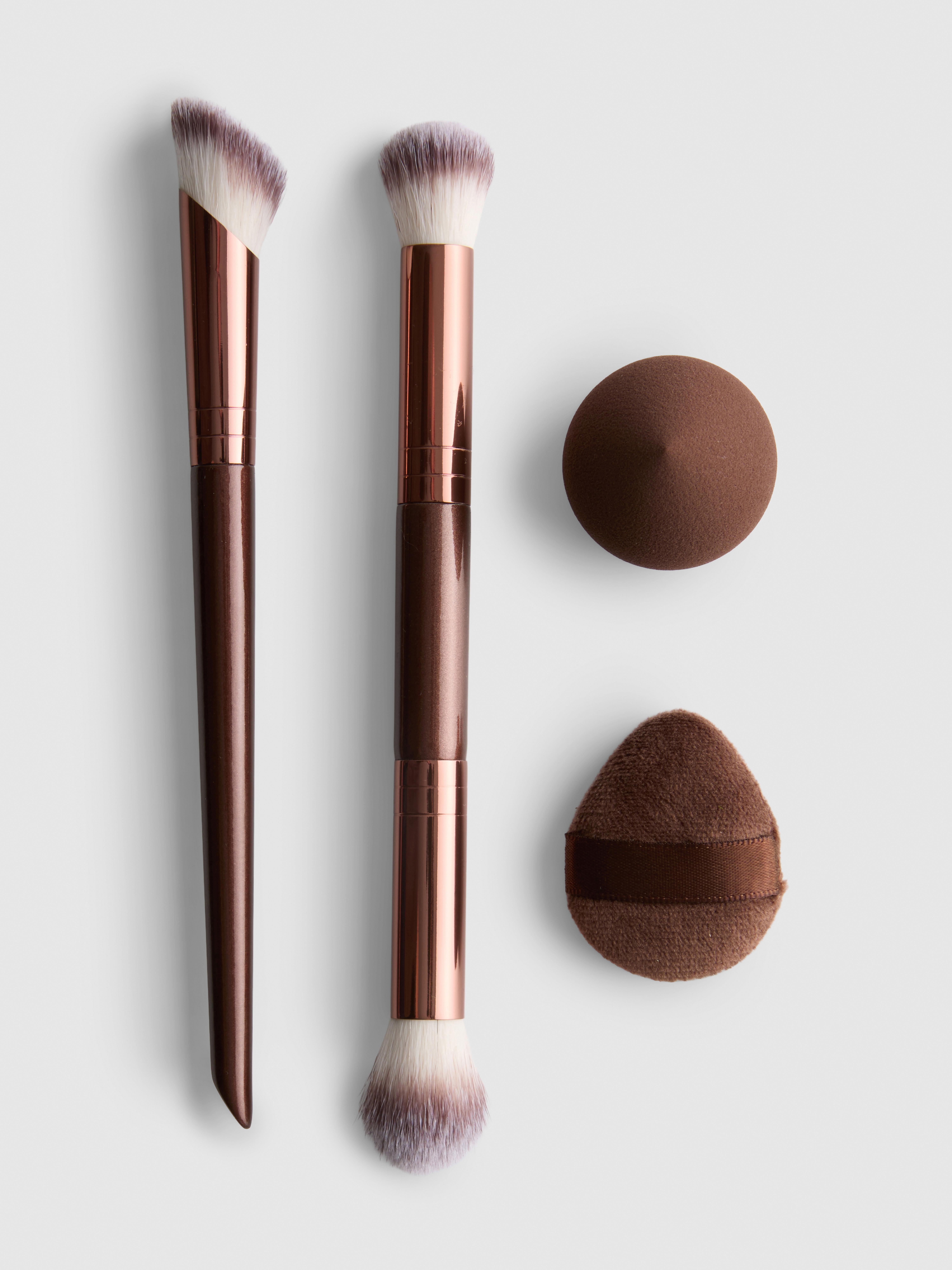 4-Piece PS... Pro Makeup Detailer Brush and Sponge Set