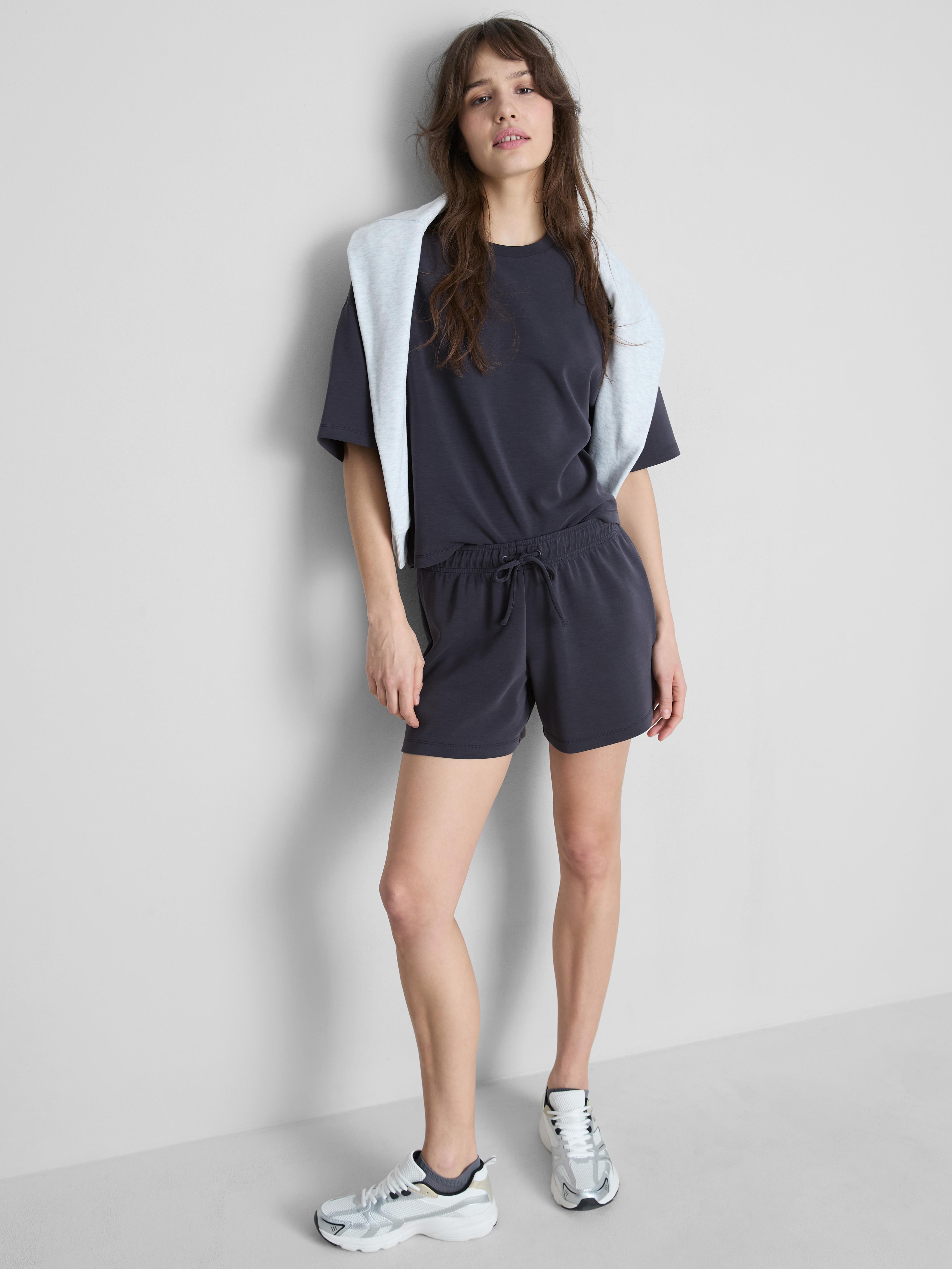 PIEZA DESTACADA | Pantalones cortos, mezcla de modal