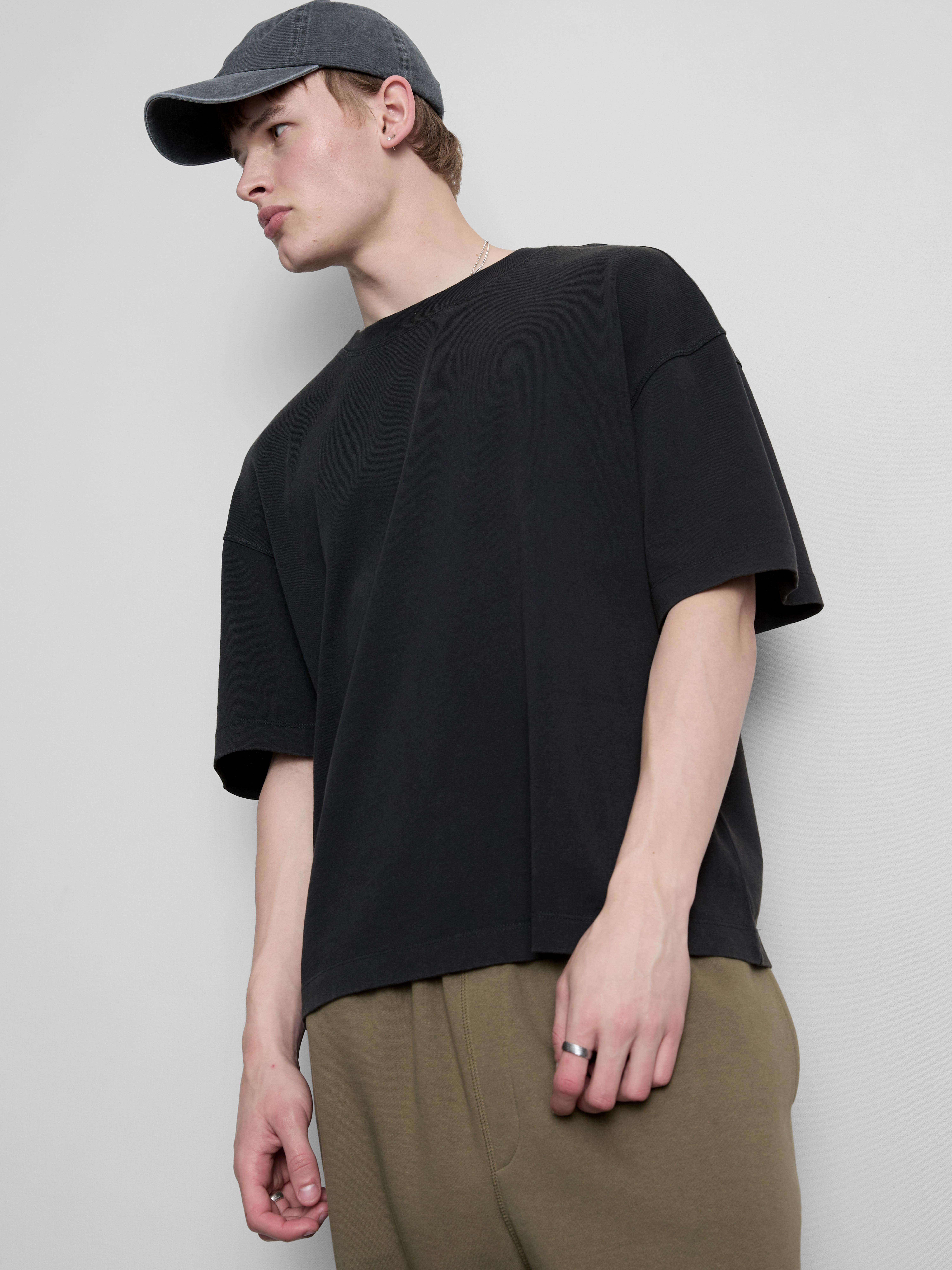 Basic T-shirt met korte mouwen