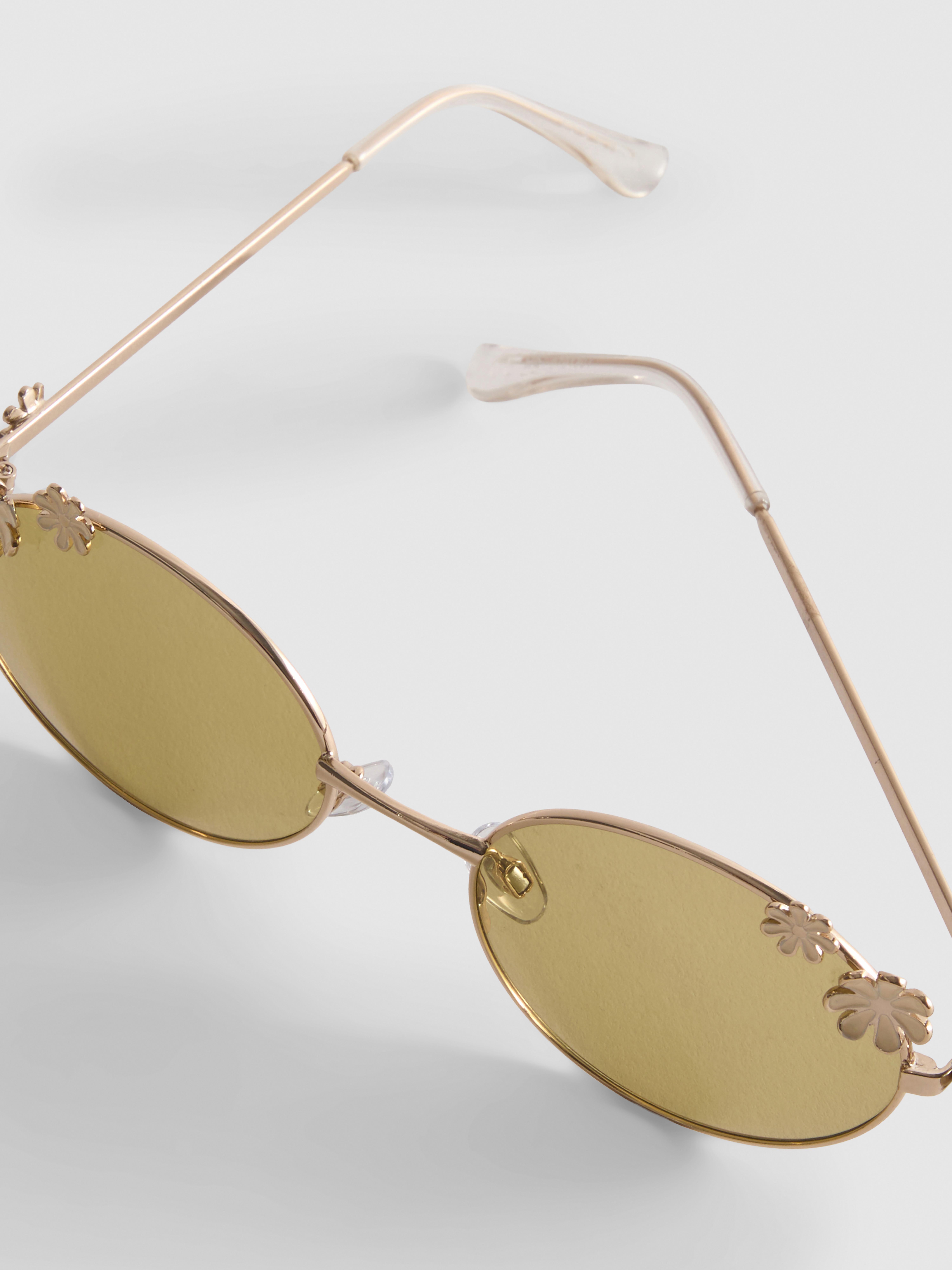 Round Flower Detail Sunglasses