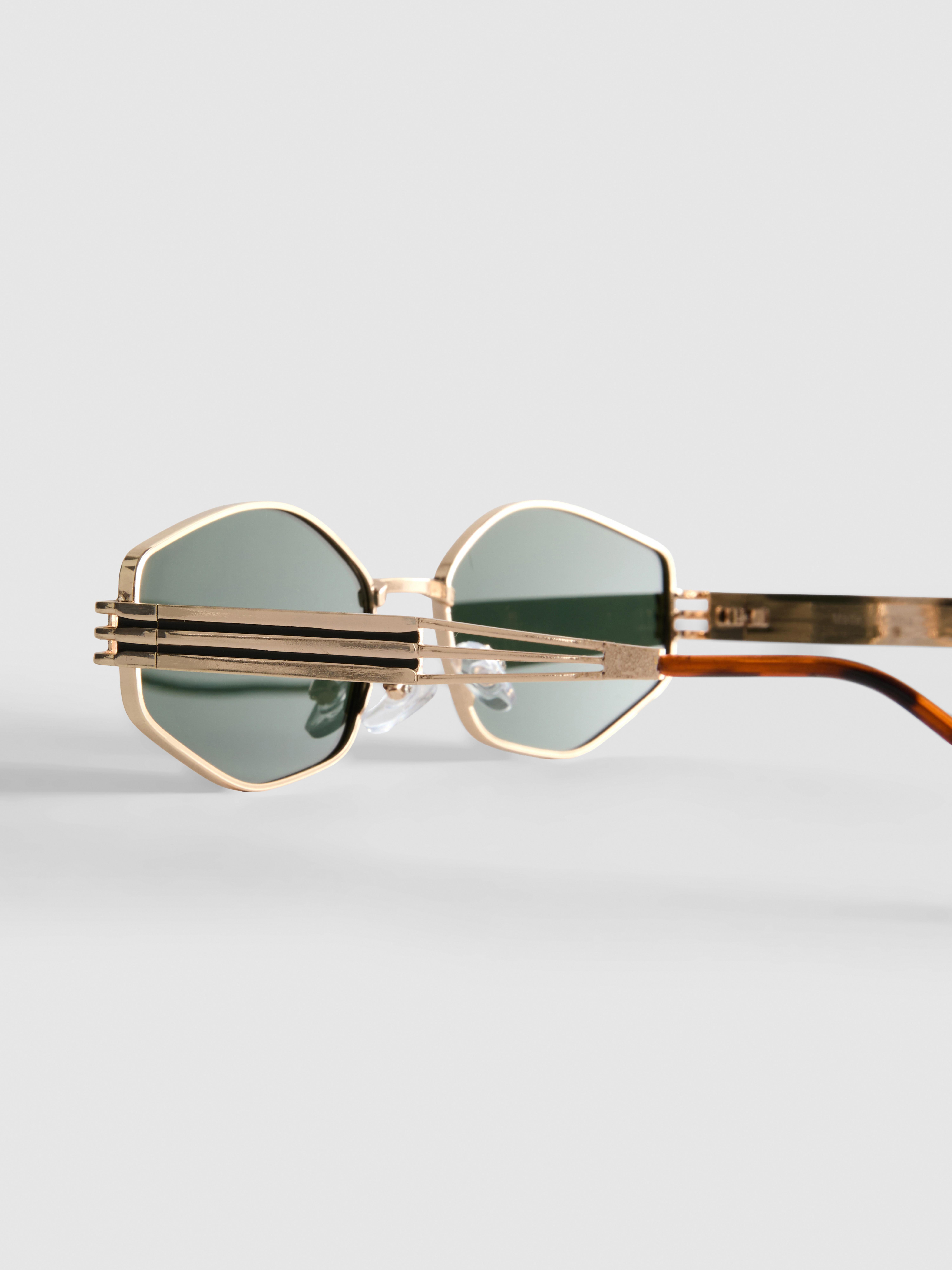 Geometric Metal Frame Sunglasses