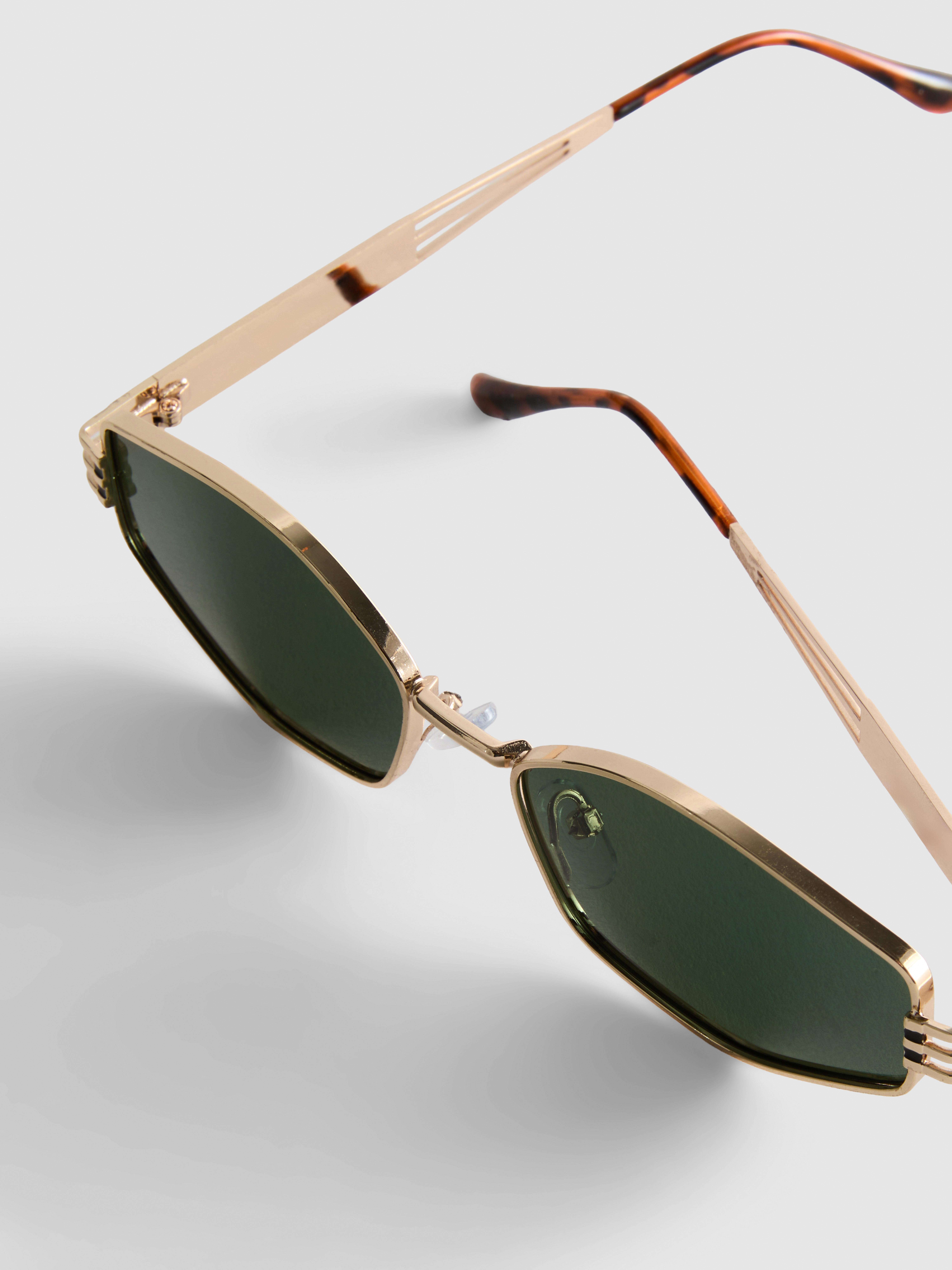 Geometric Metal Frame Sunglasses