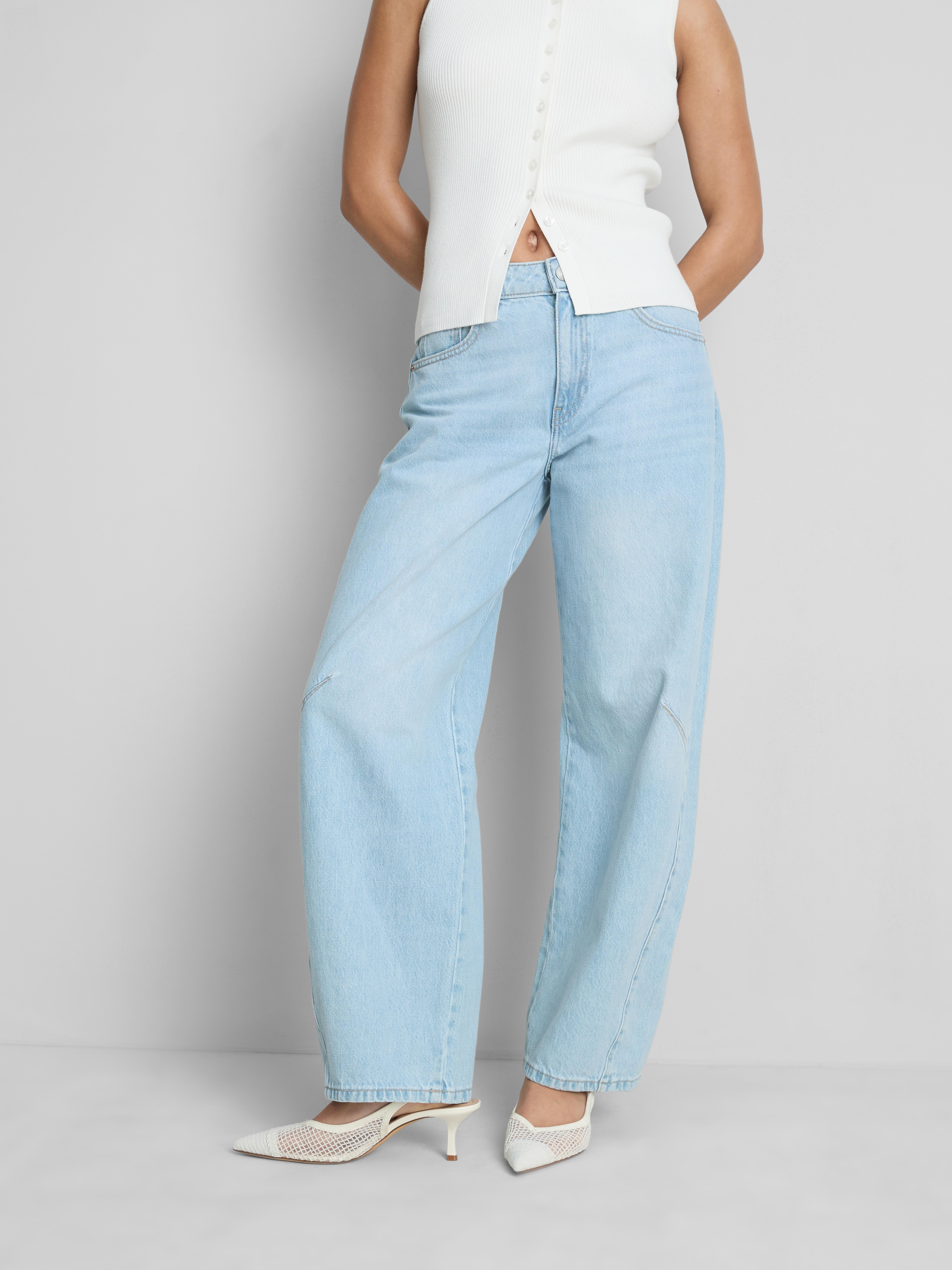 Mid-Rise Barrel Leg Jeans