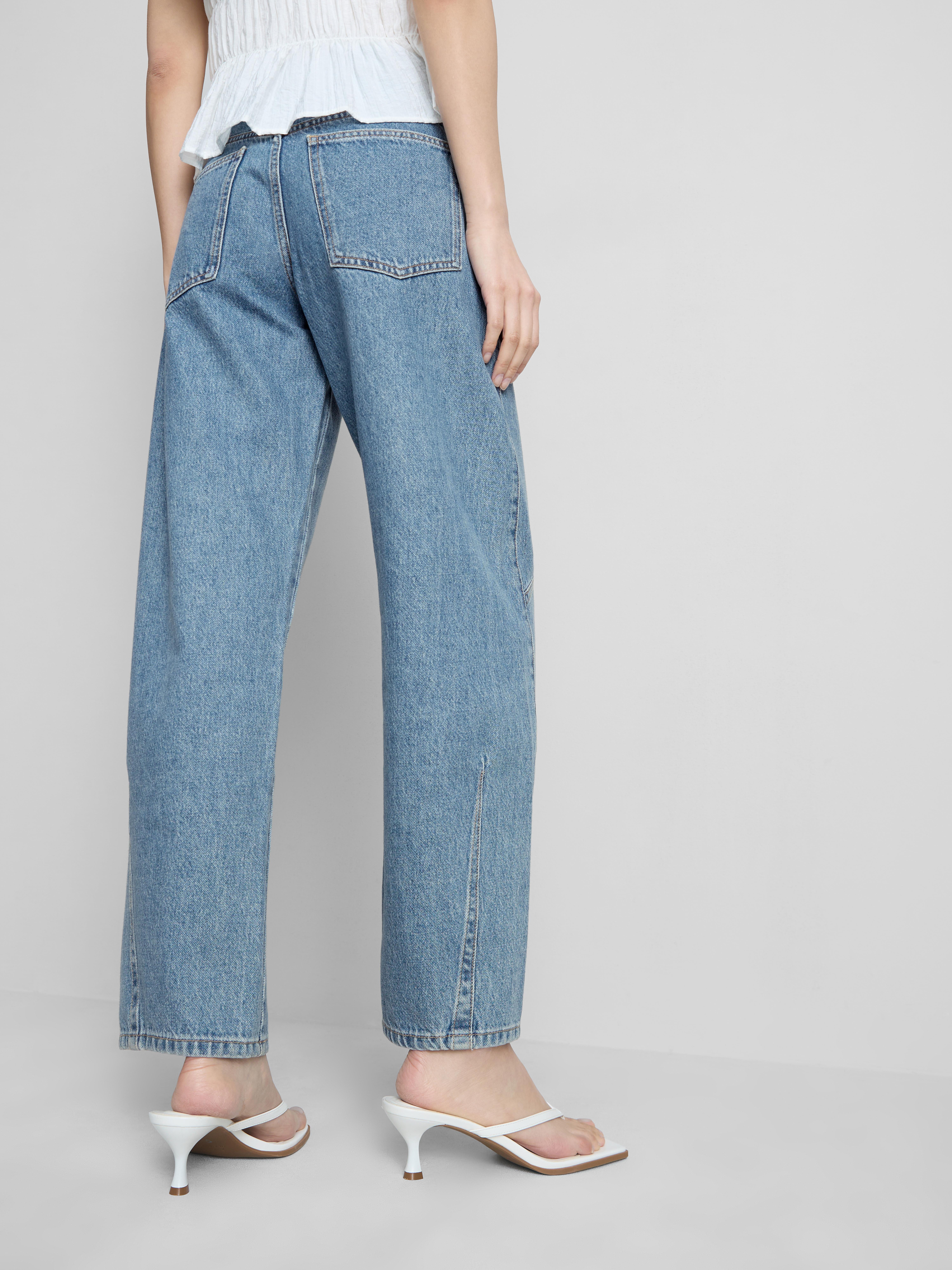 Mid-Rise Barrel Leg Jeans