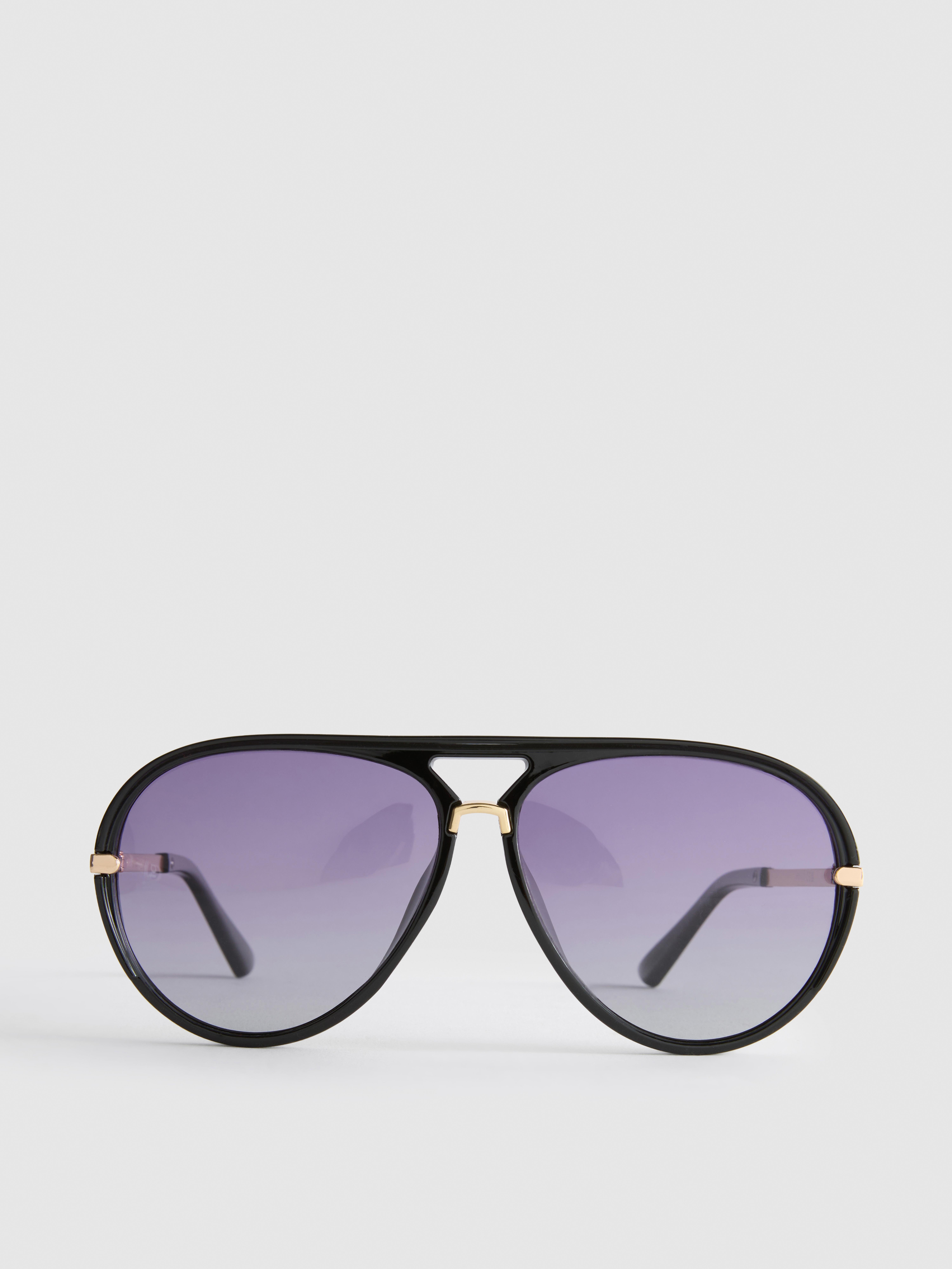 Gafas de sol de estilo aviador gruesas