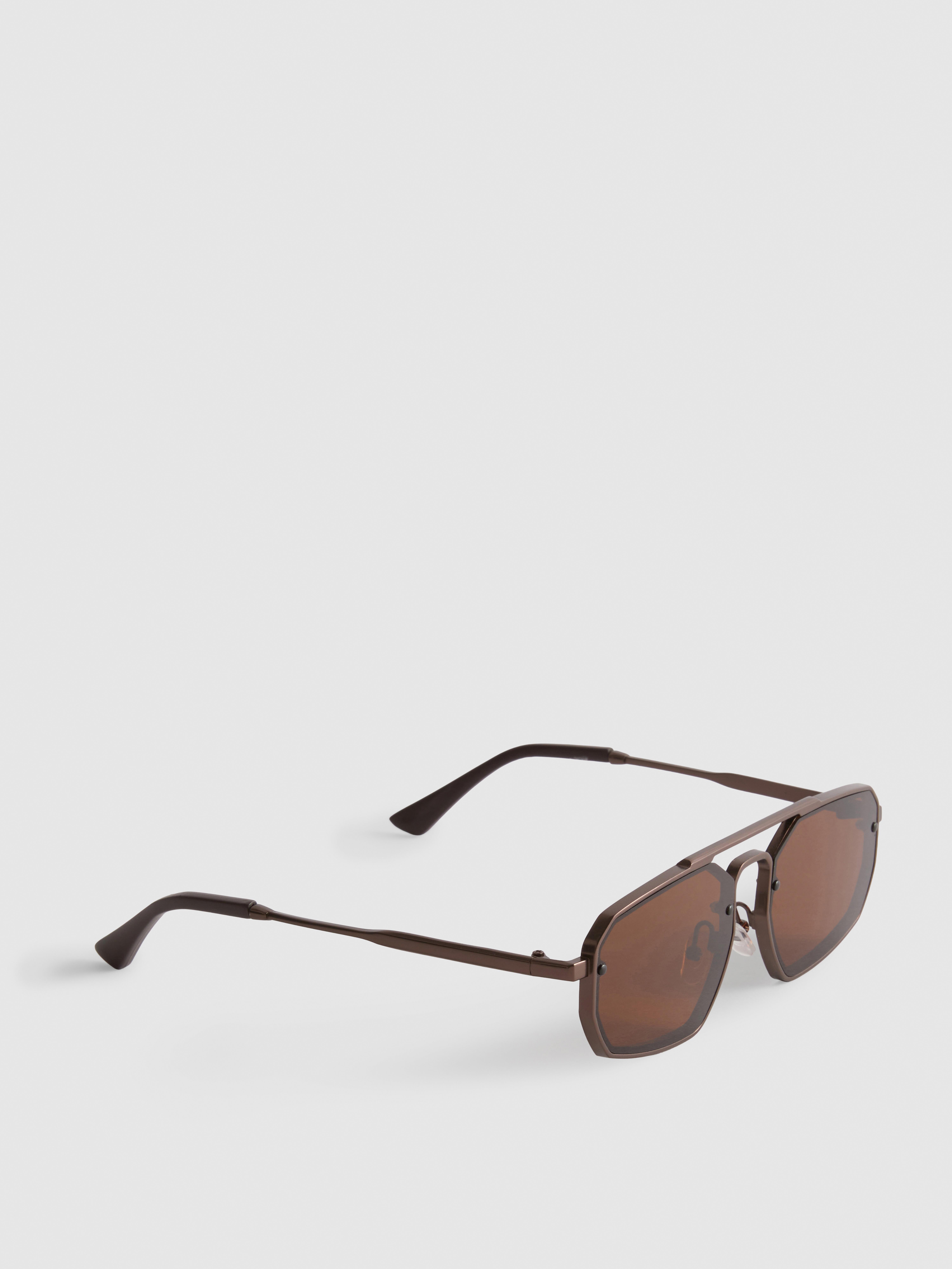Lunettes de soleil géométriques en métal
