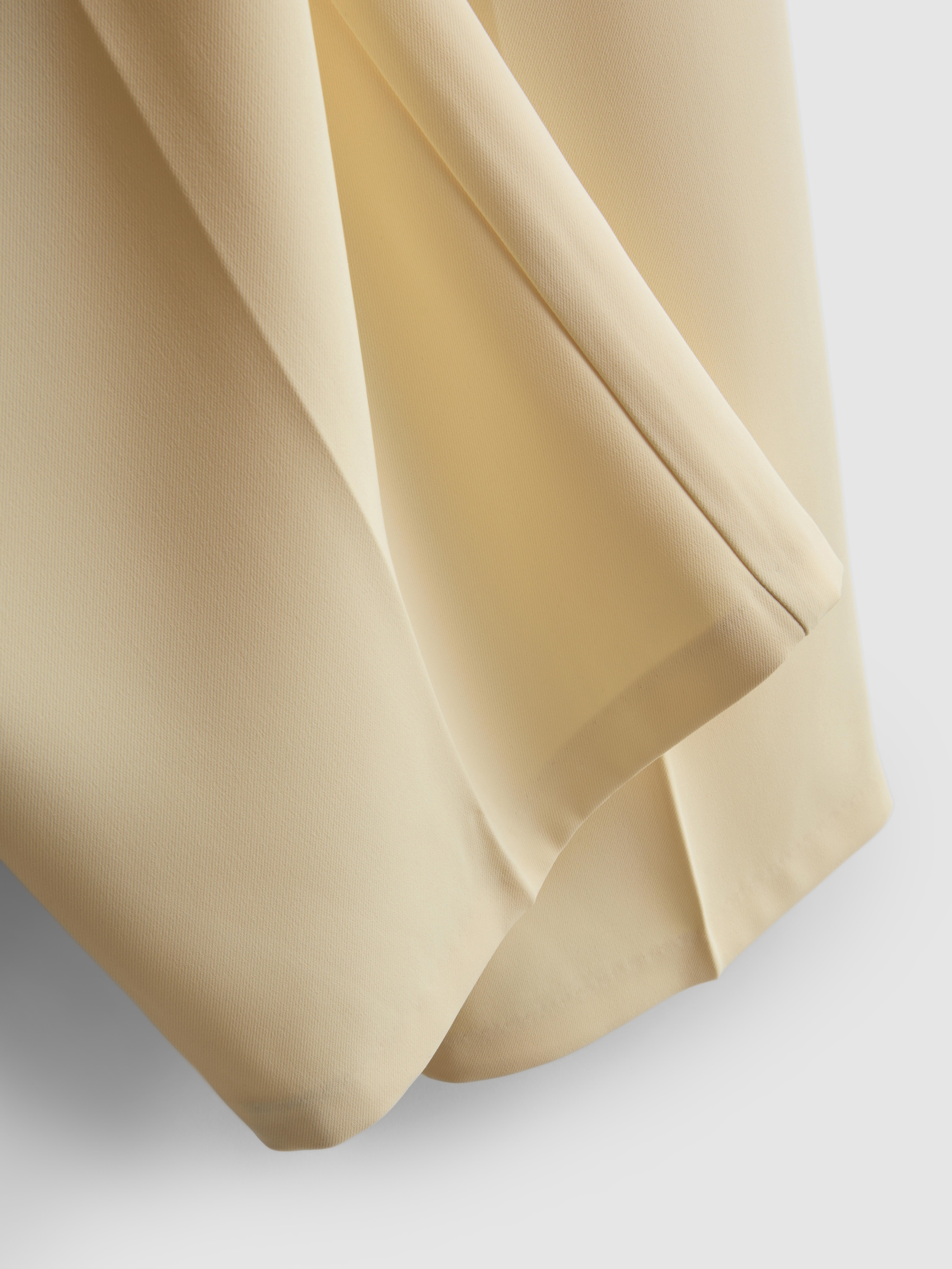 Mid-Rise Straight Leg Pleated Trousers