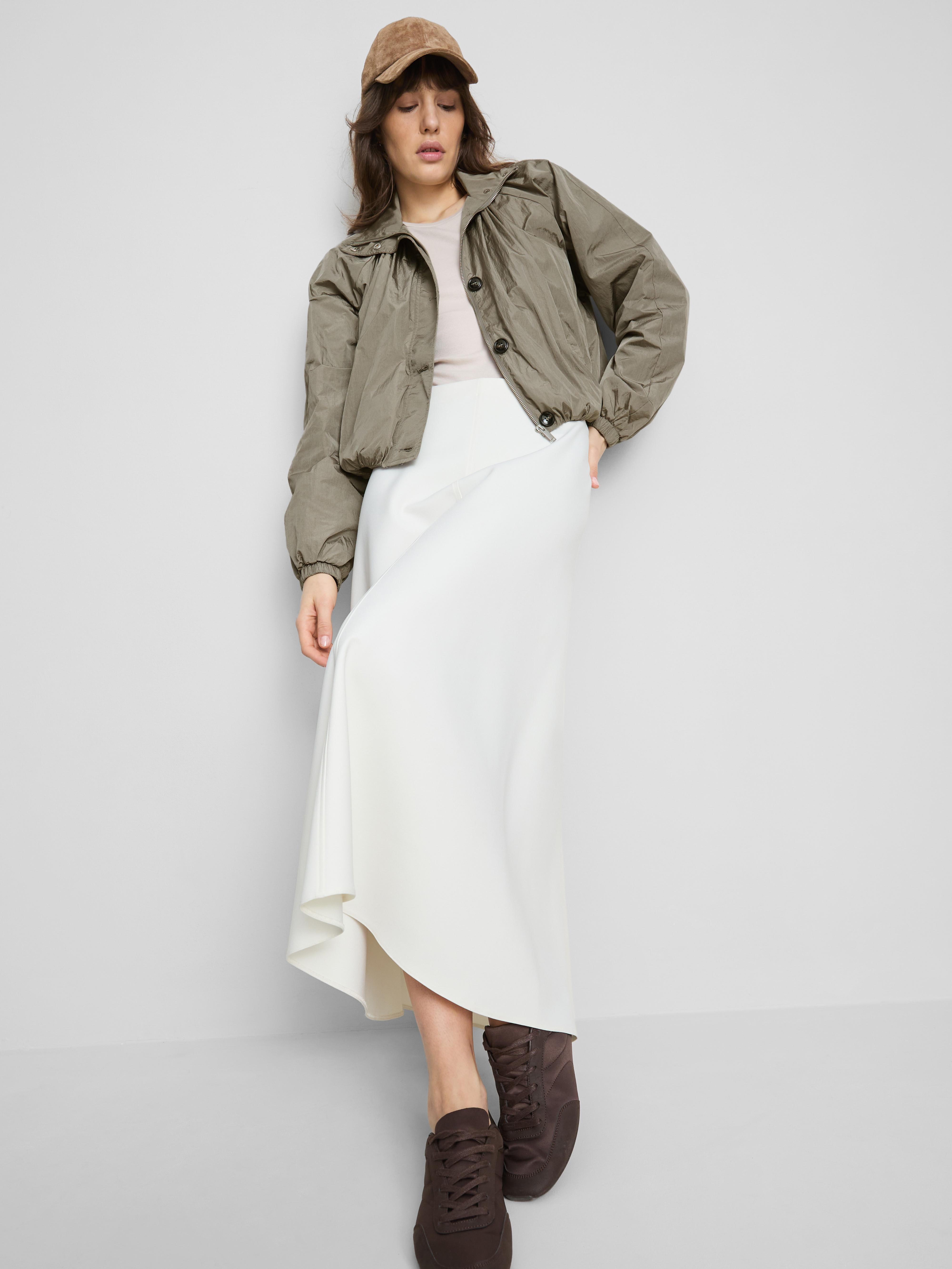 Sportovní bunda se stojáčkem