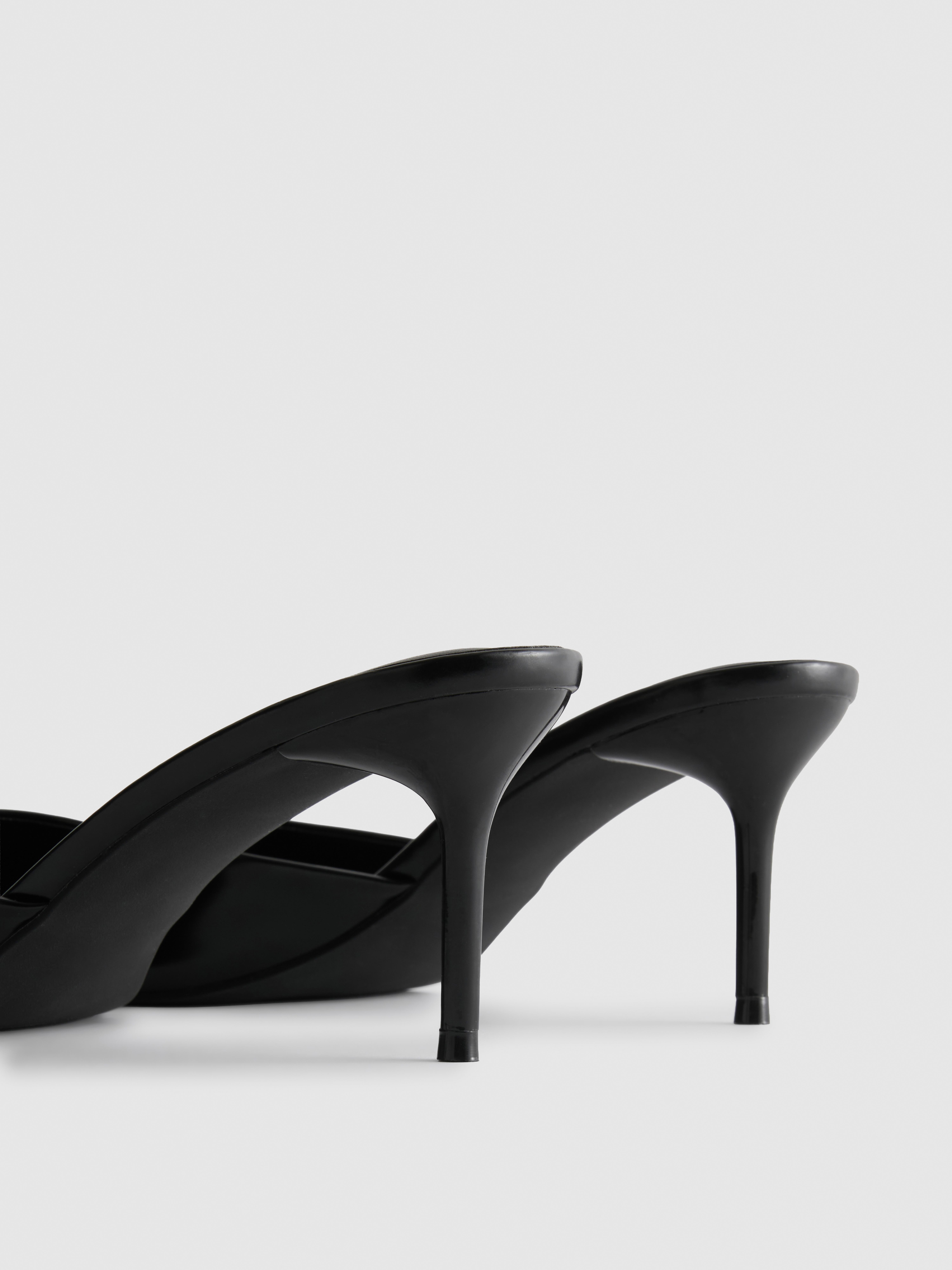 Pumps met open teen By Coleen