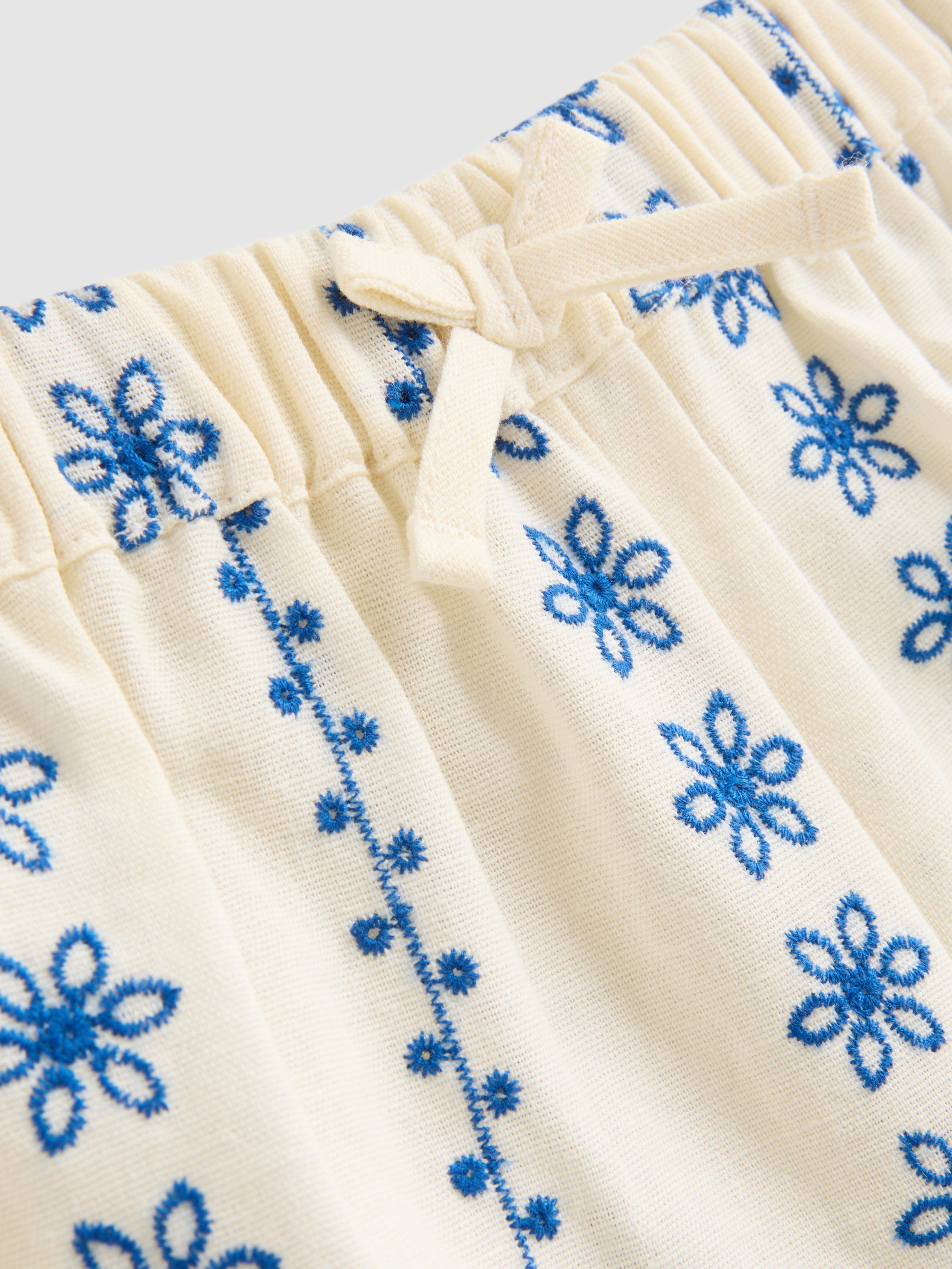 1.5-9yrs | Embroidered Blouse and Shorts Set