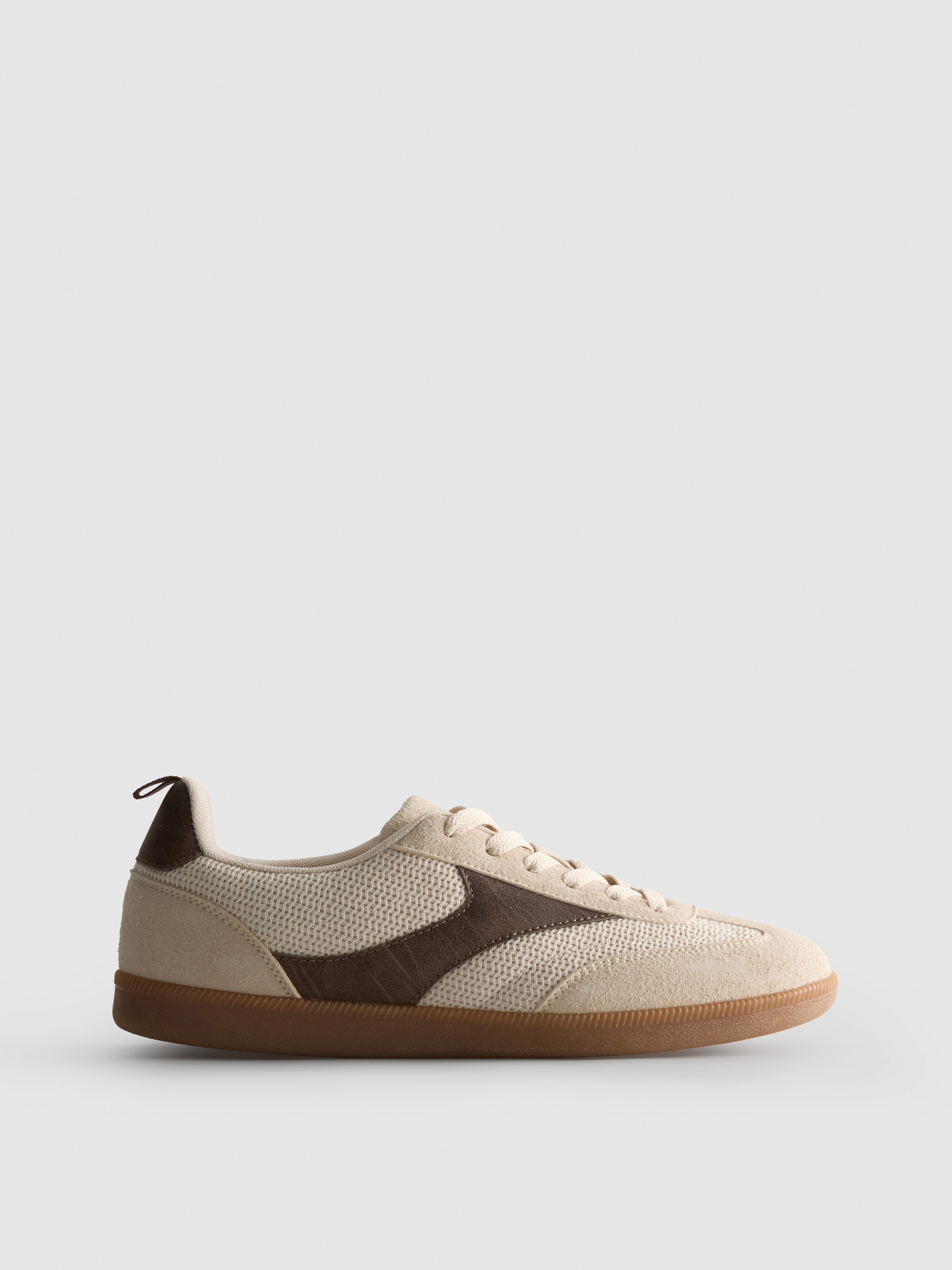 Gum-Sole Low-Top Sneakers