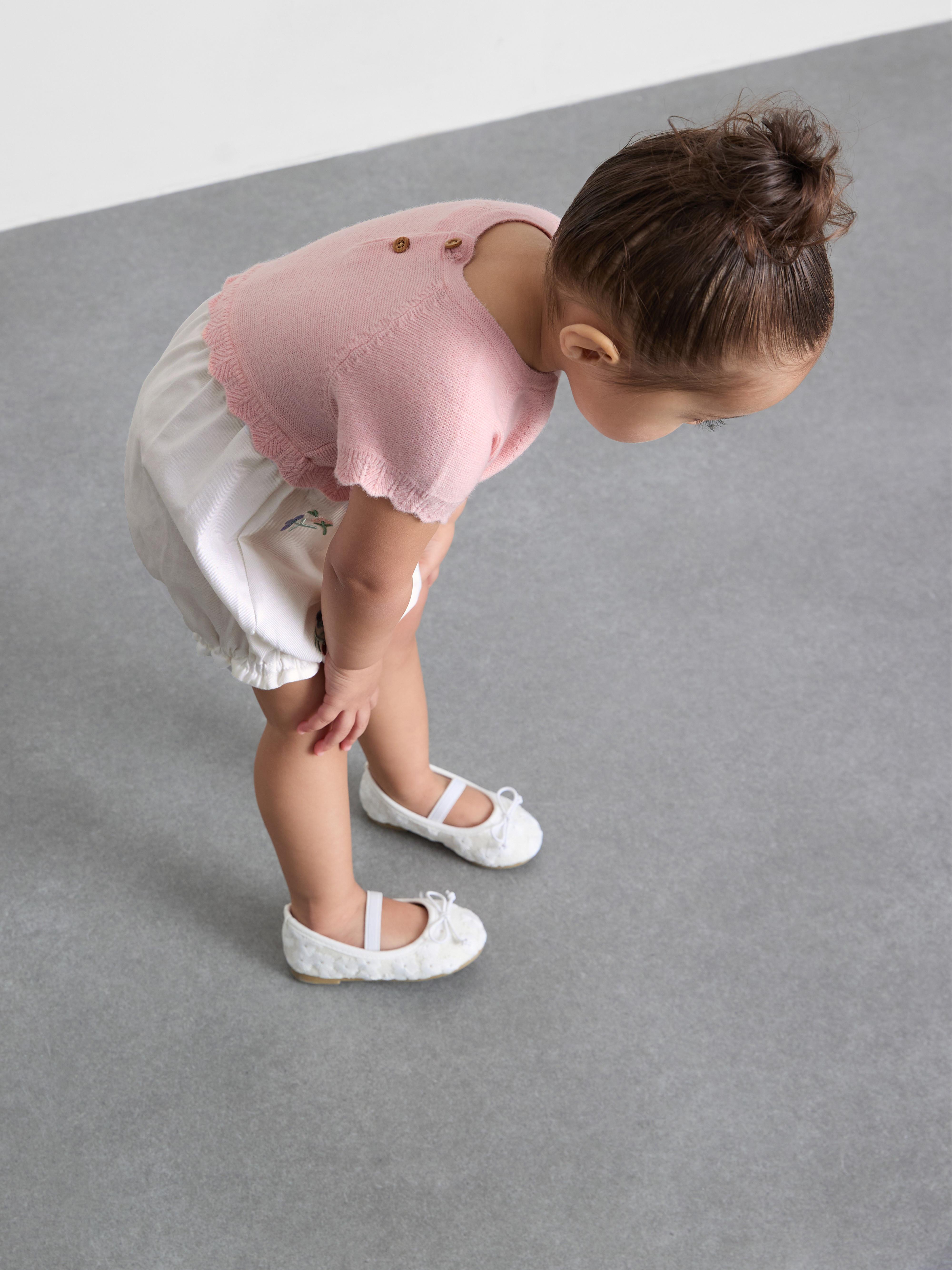 0–18 mies. | Dzianinowy haftowany pajacyk