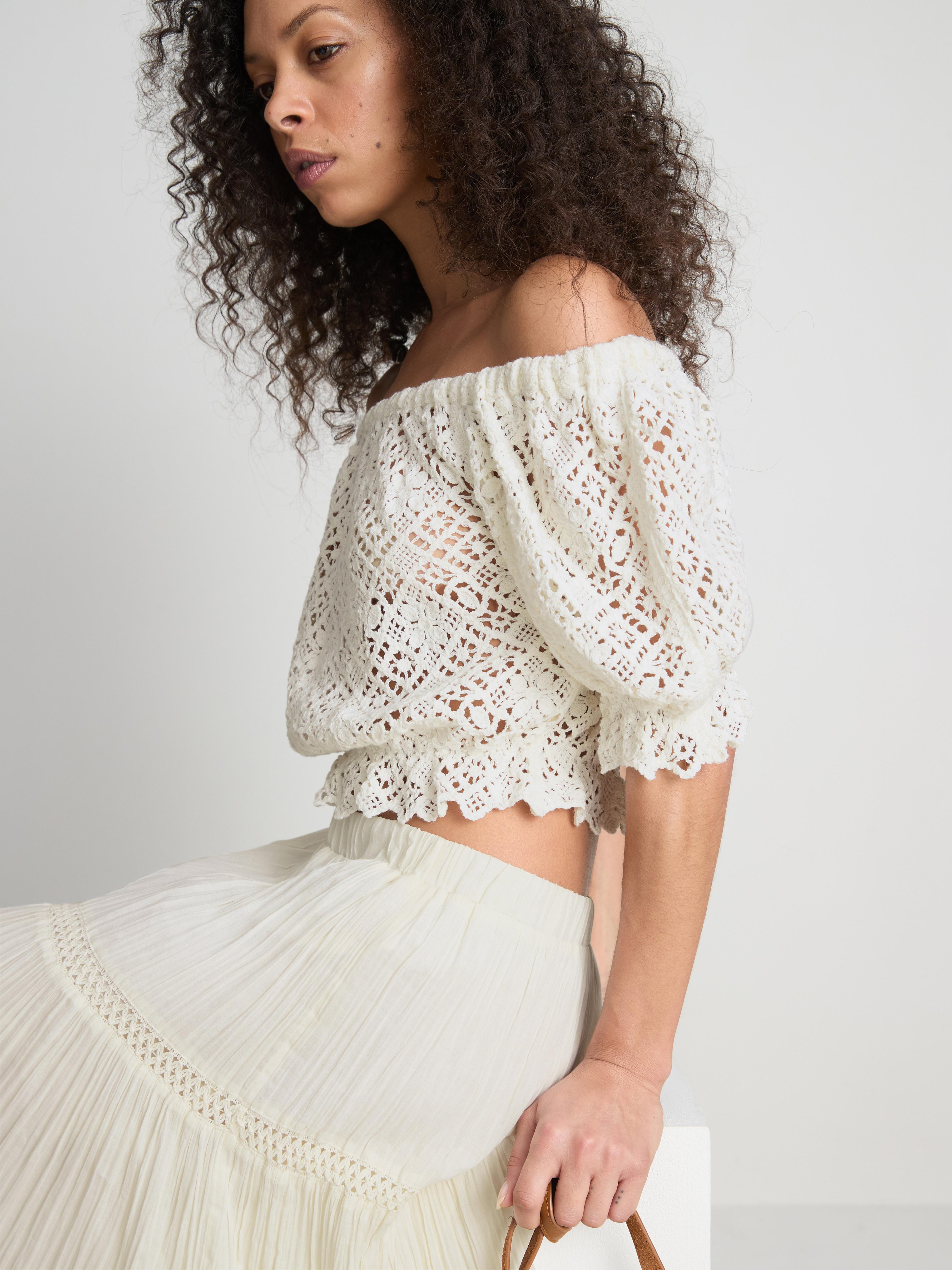 Paula Echevarría Crochet Bardot Top