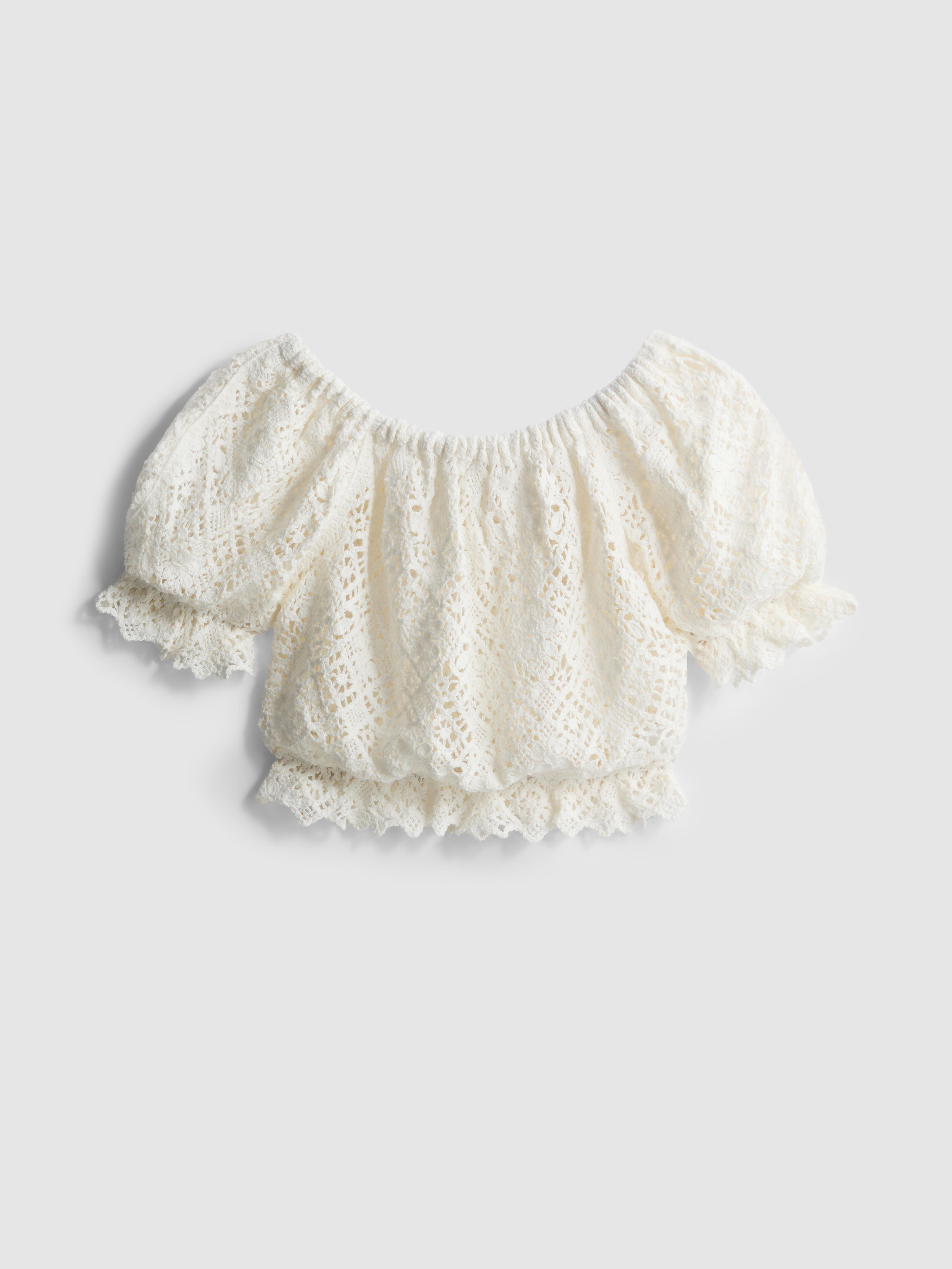 Paula Echevarría Crochet Bardot Top