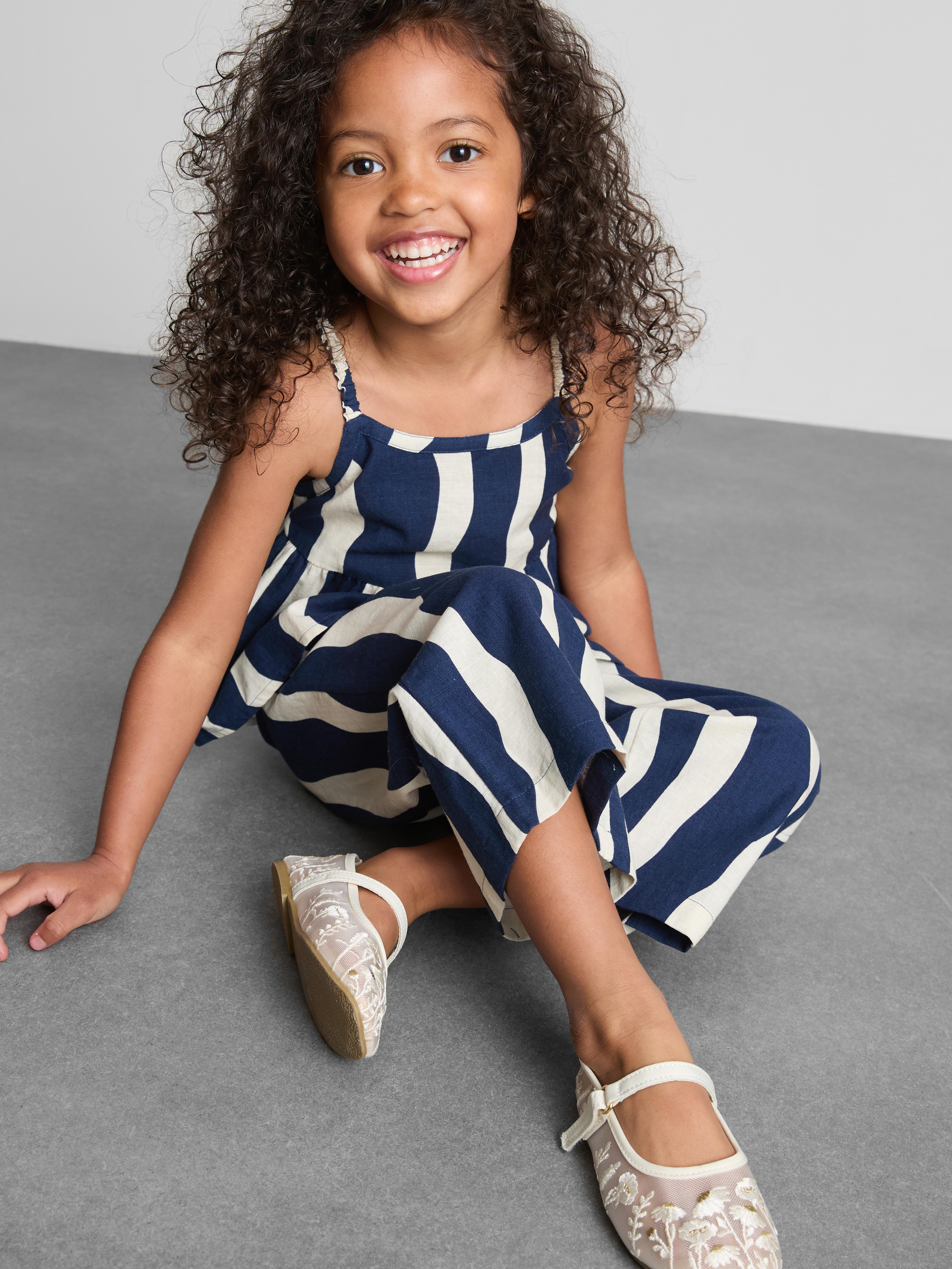 1.5-9yrs | Sleeveless Blouse and Trousers Set