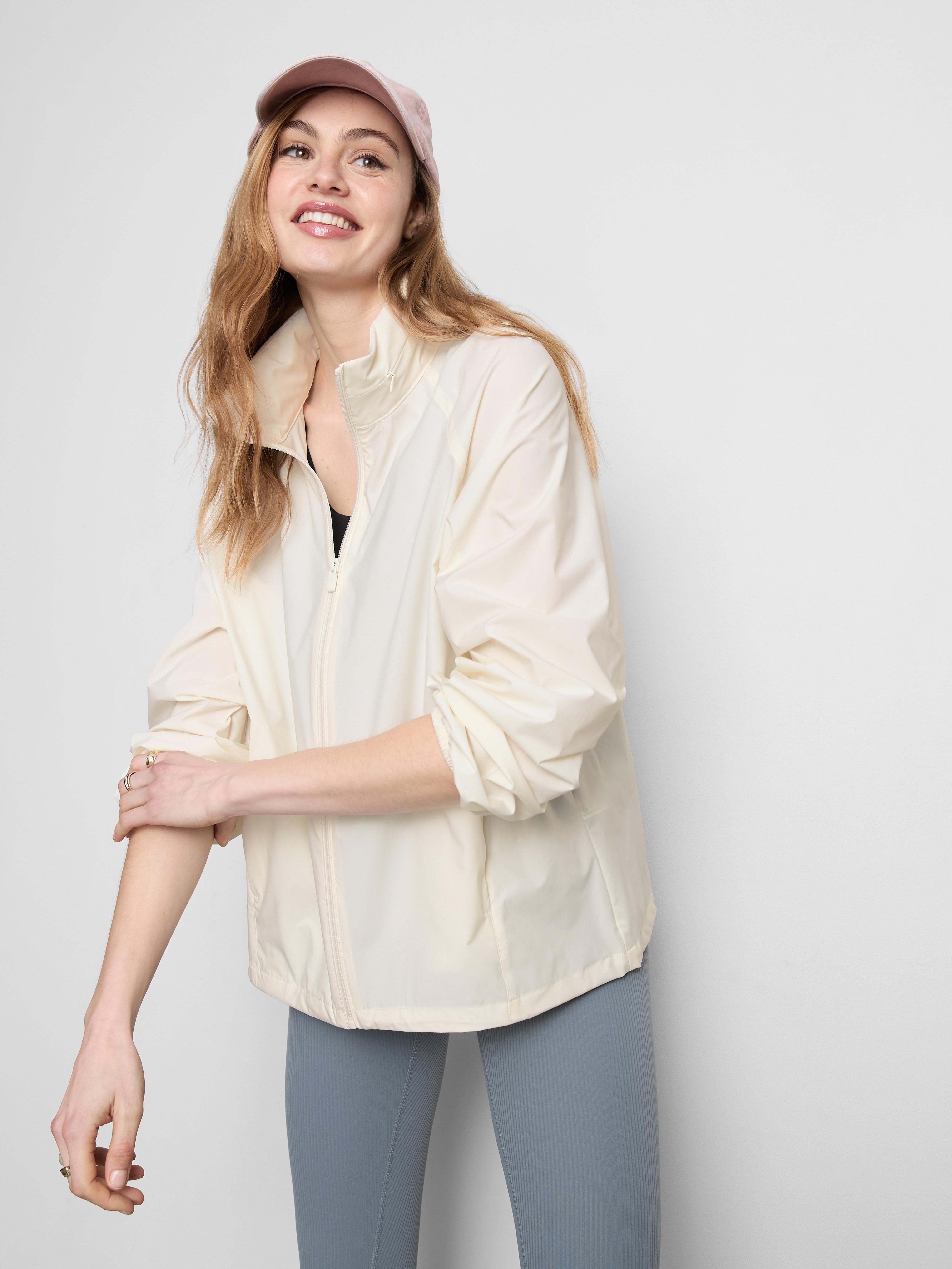 Leichte Regenjacke mit durchgehendem Reißverschluss