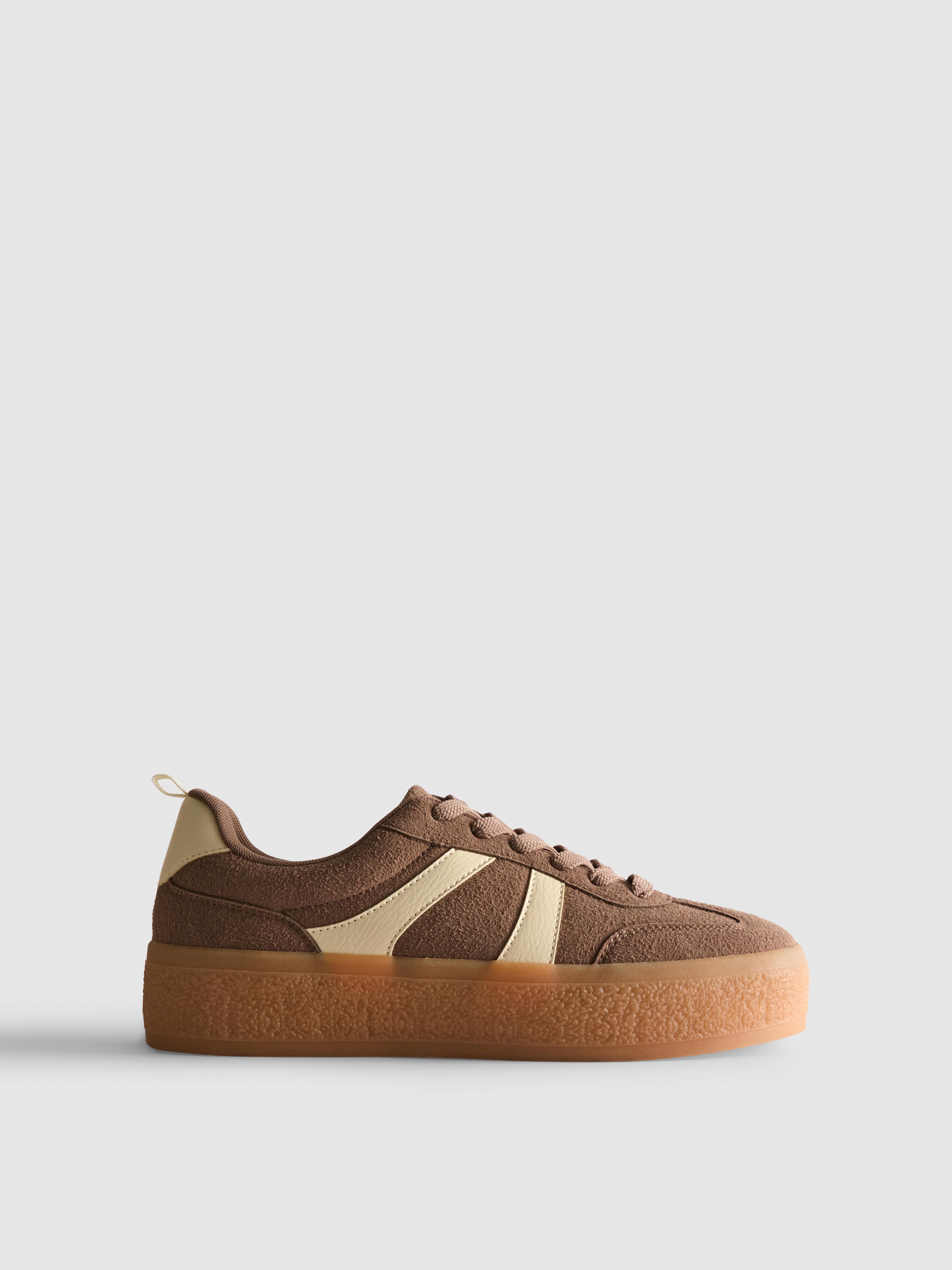 Retro Flatform Gum Sole Trainers