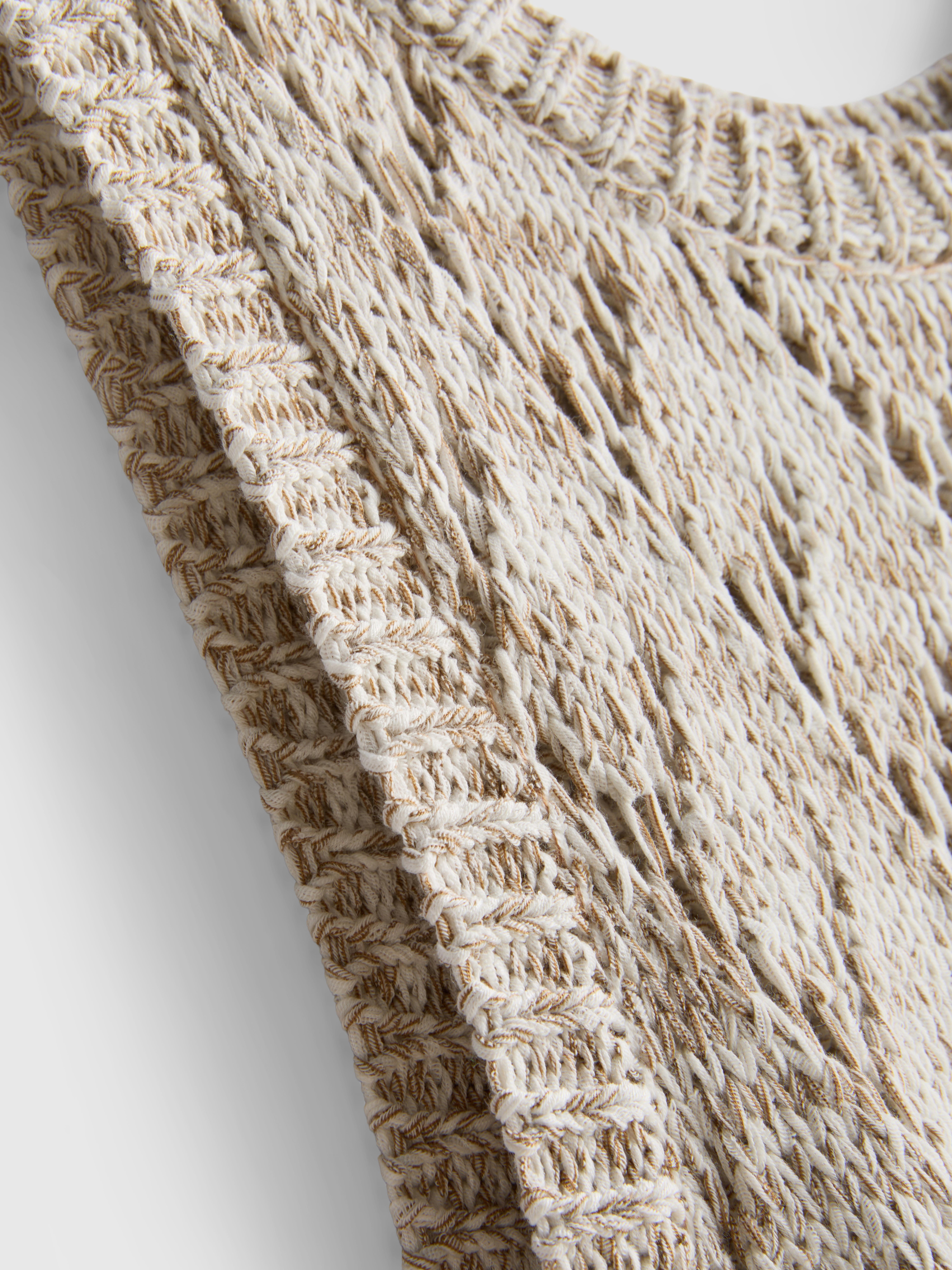 Robe longue en crochet à motif géométrique