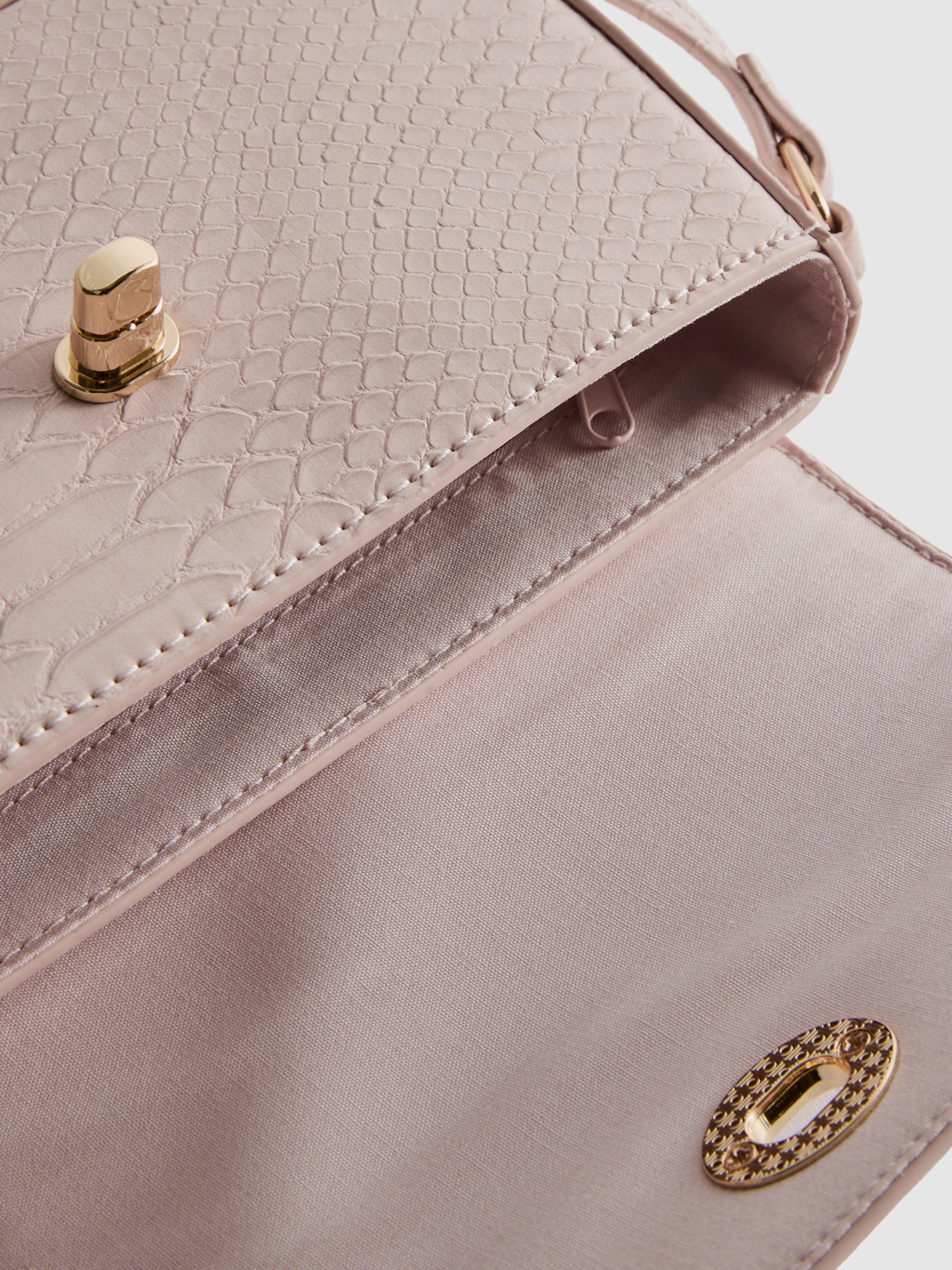 Crossbody kabelka z umelej kože s hadím vzorom