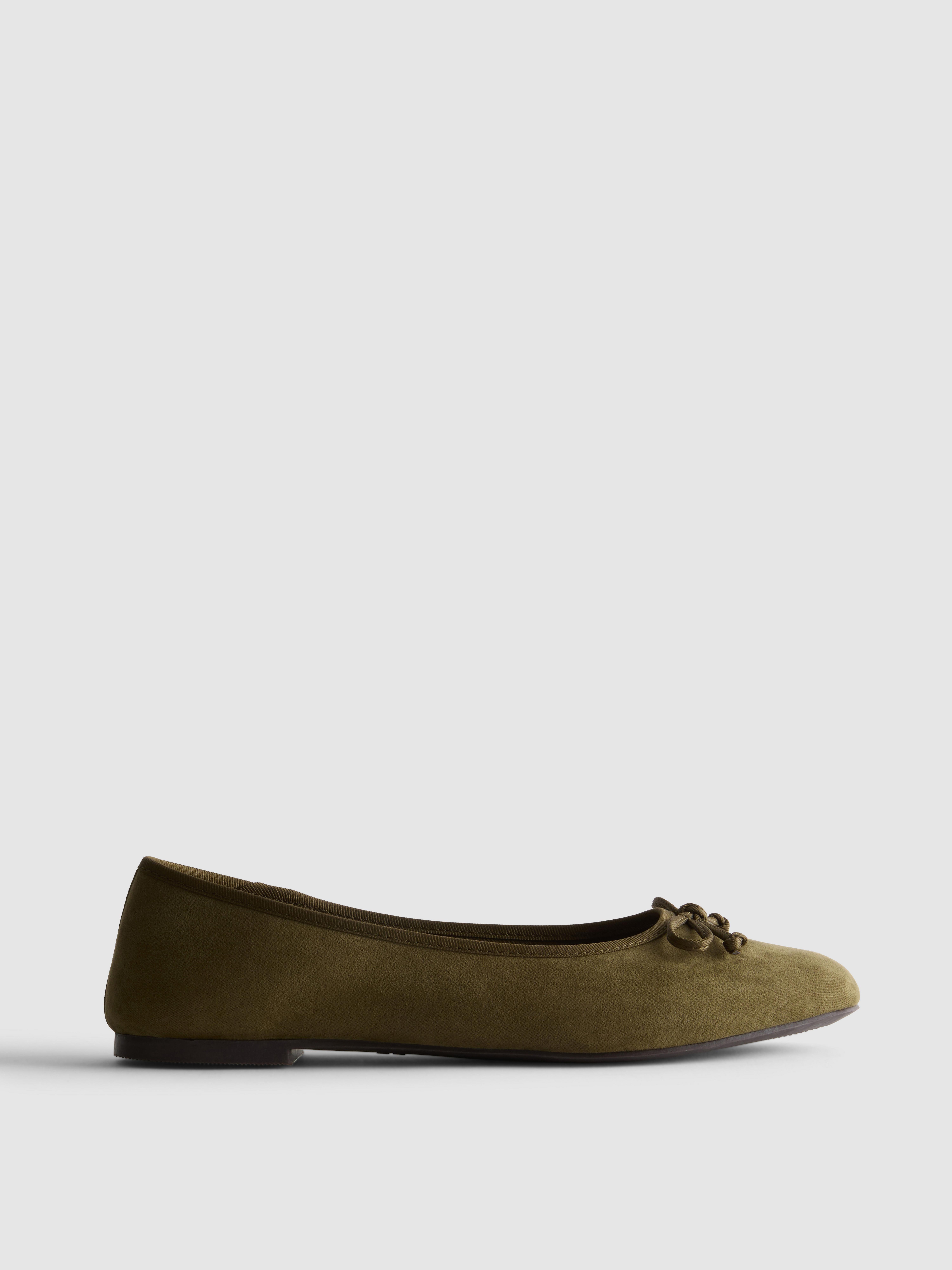 Bow-Front Ballet Pumps