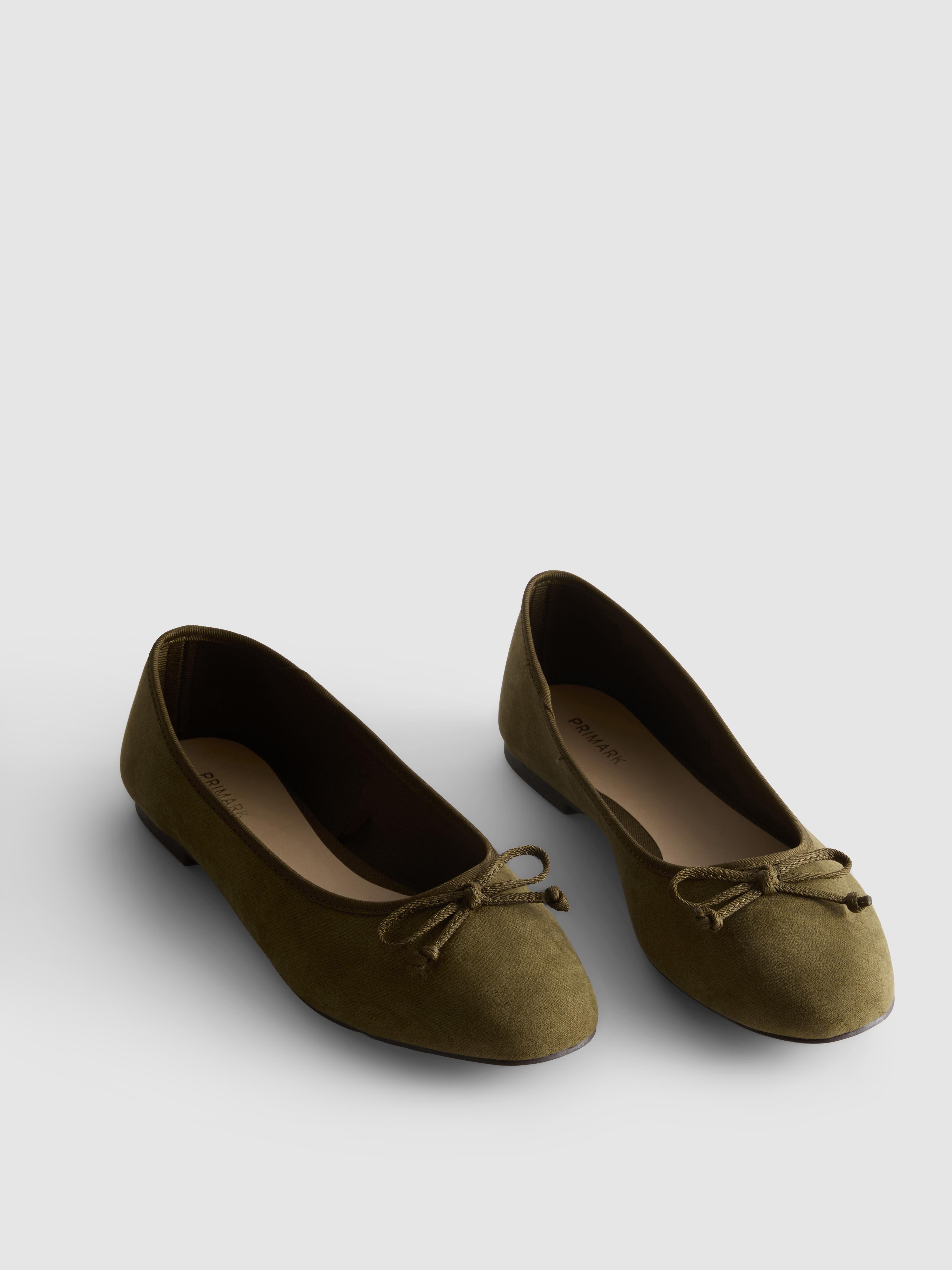 Bow-Front Ballet Pumps