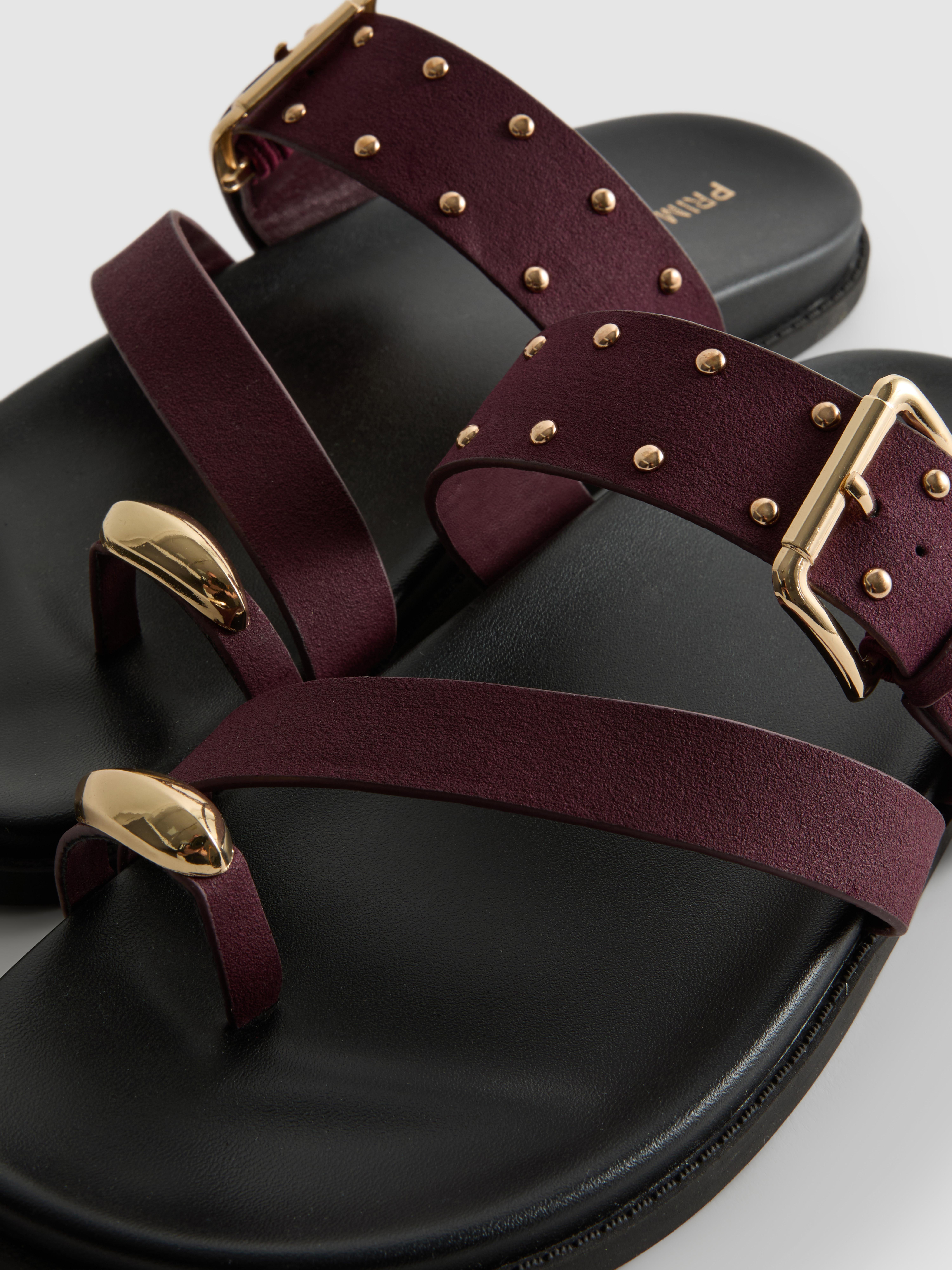 Sandalen met studs en voetbed Paula Echevarría