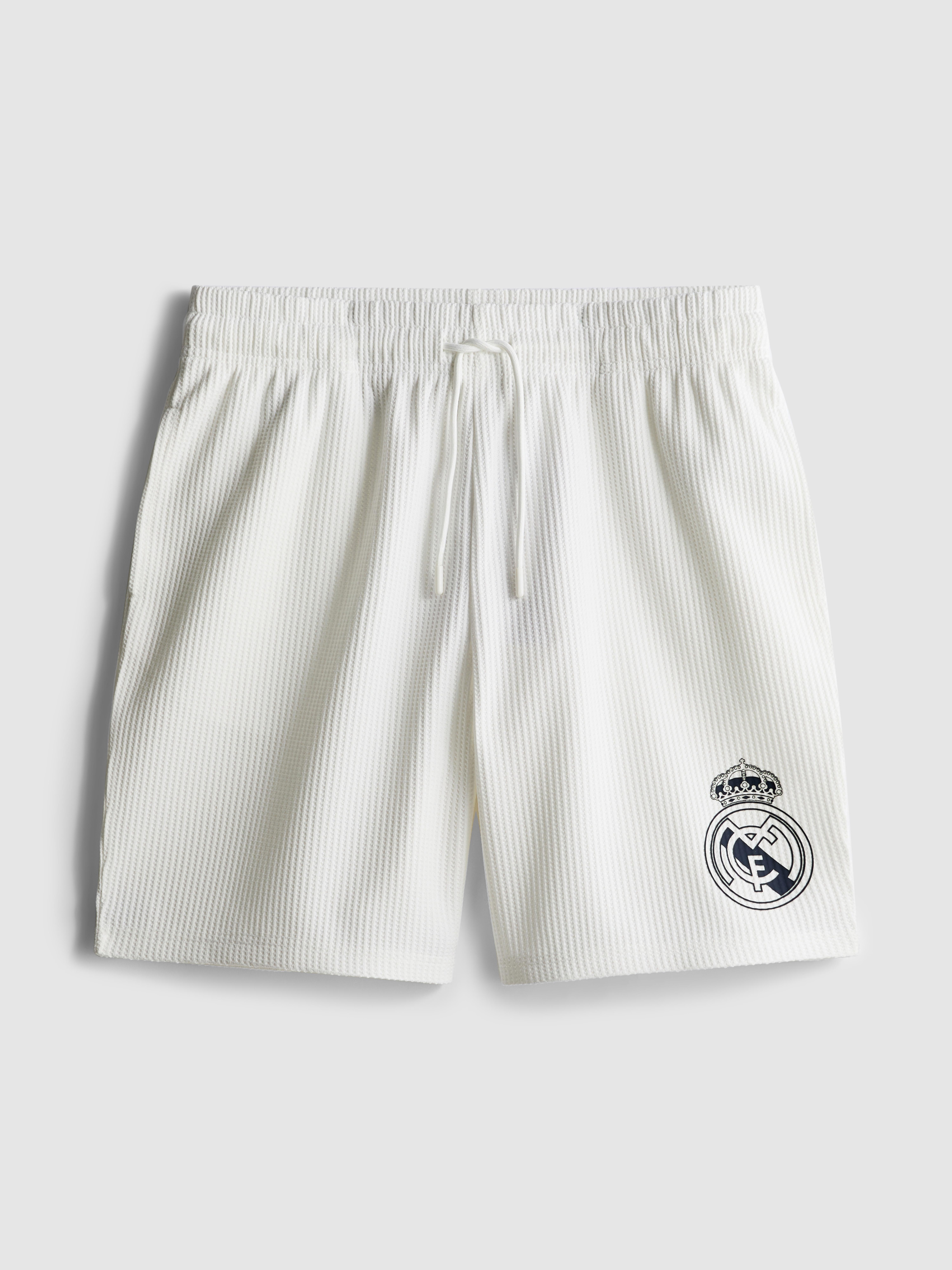 Strukturierte „Real Madrid“ Shorts