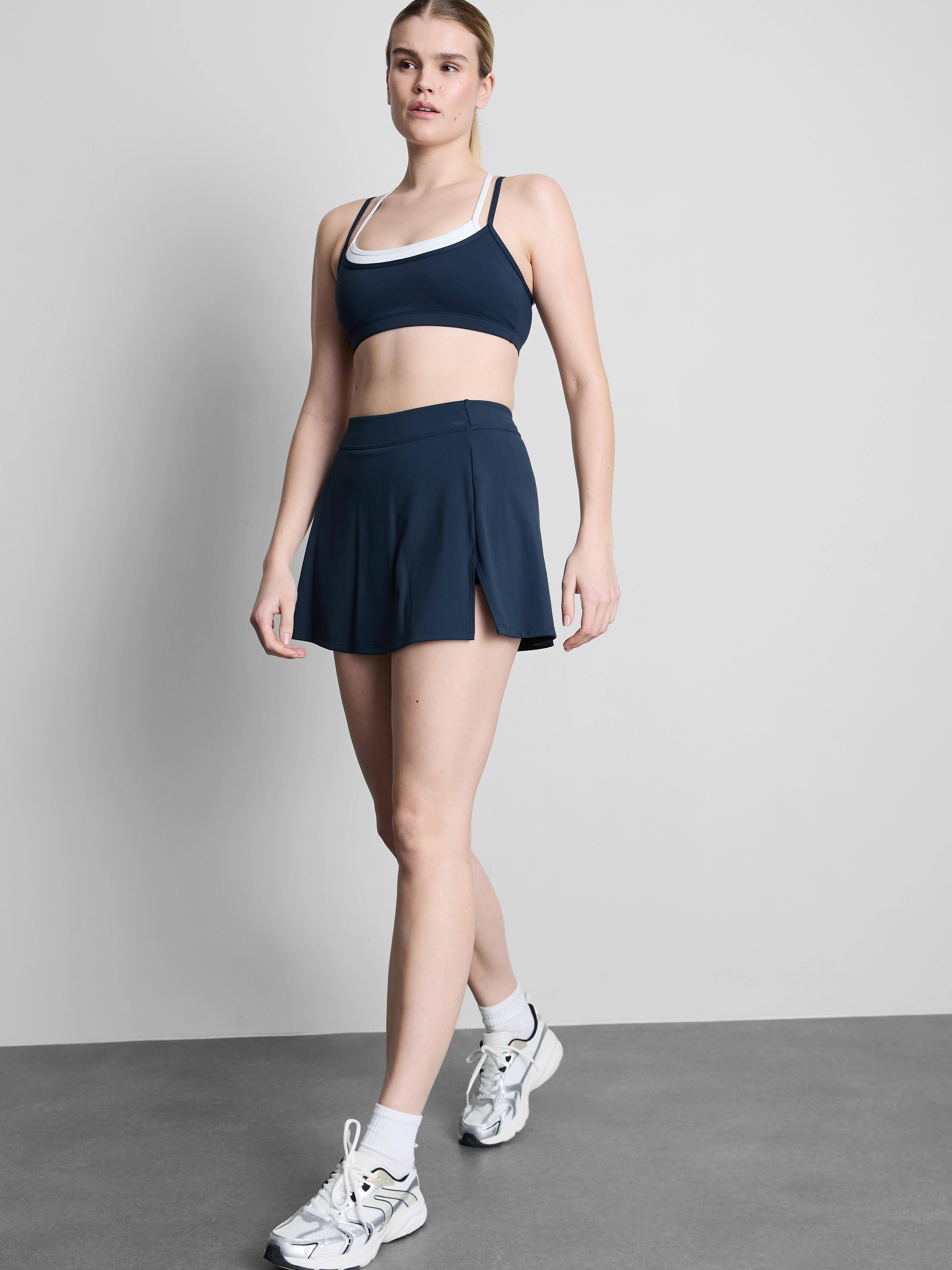 Butterweiches, doppellagiges, bauchfreies Active-Top