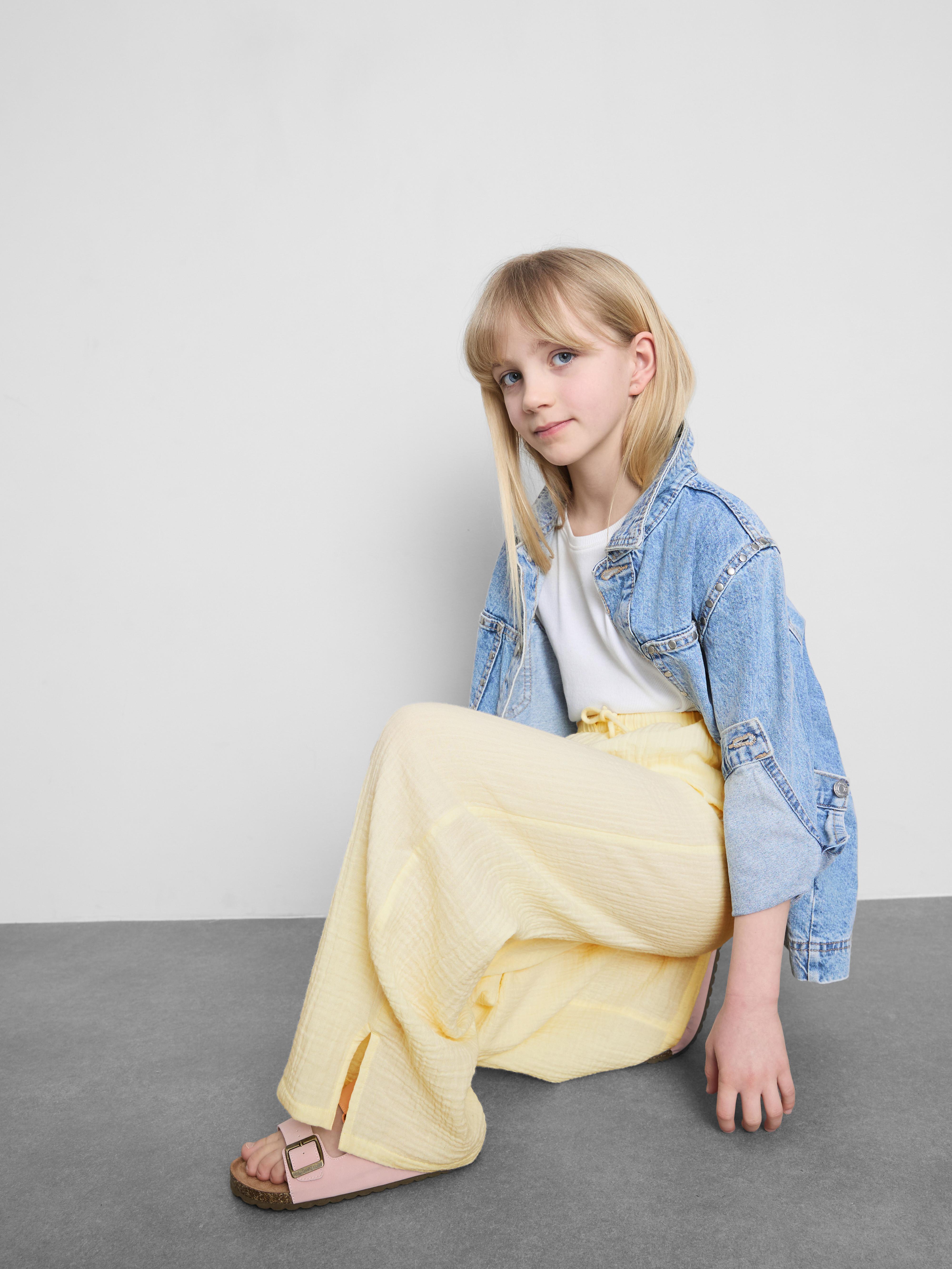 7–15 Jahre | Strukturierte Hose in Knitteroptik
